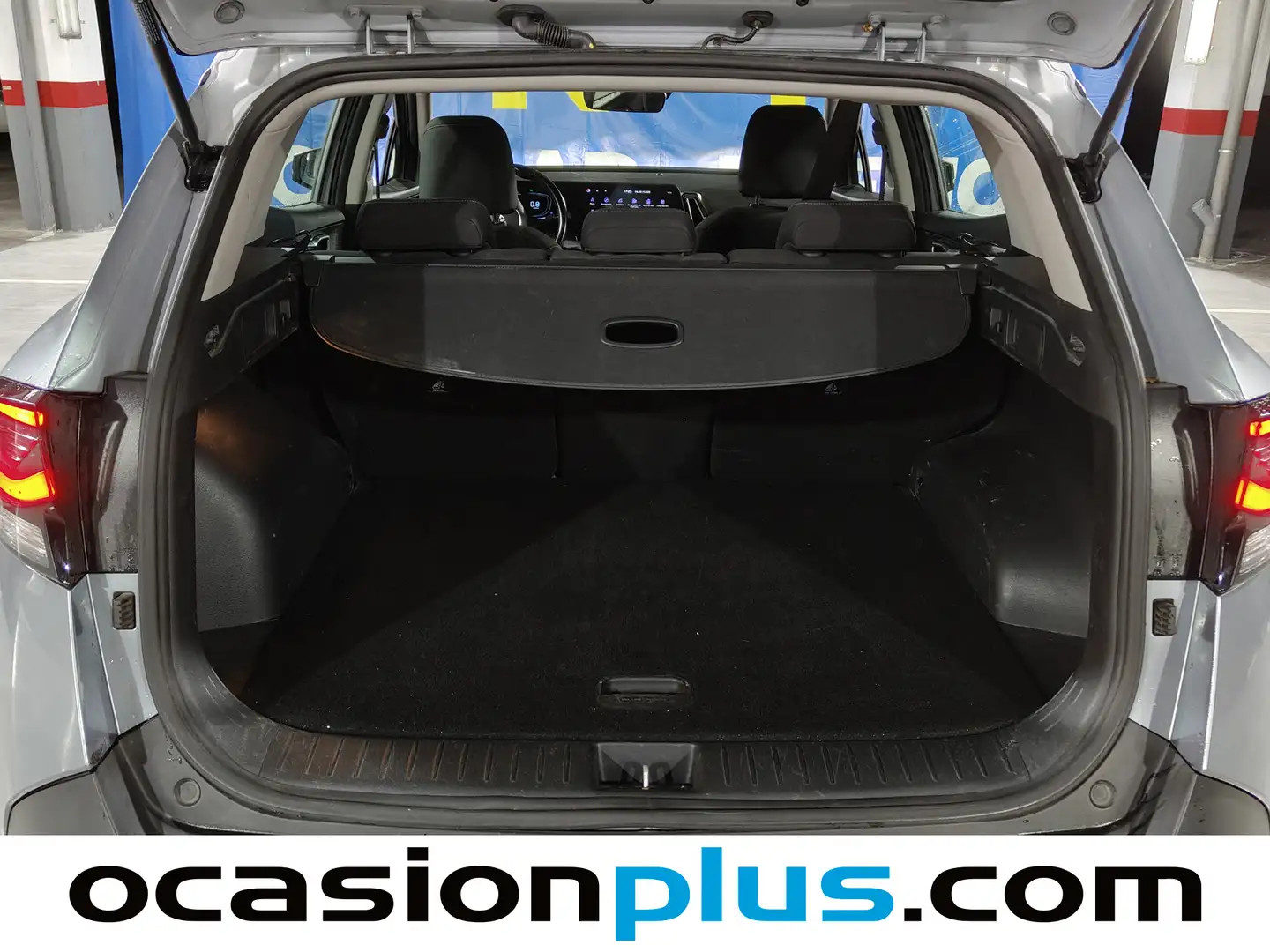 Foto KIA Sportage Kia Sportage 1.6 CRDi MHEV Business 4x2 (136 CV)