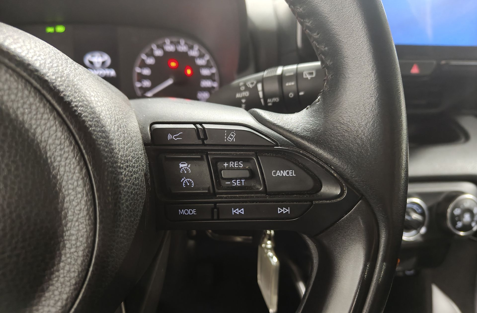 Toyota Yaris 1.5 S-Edition - foto 28