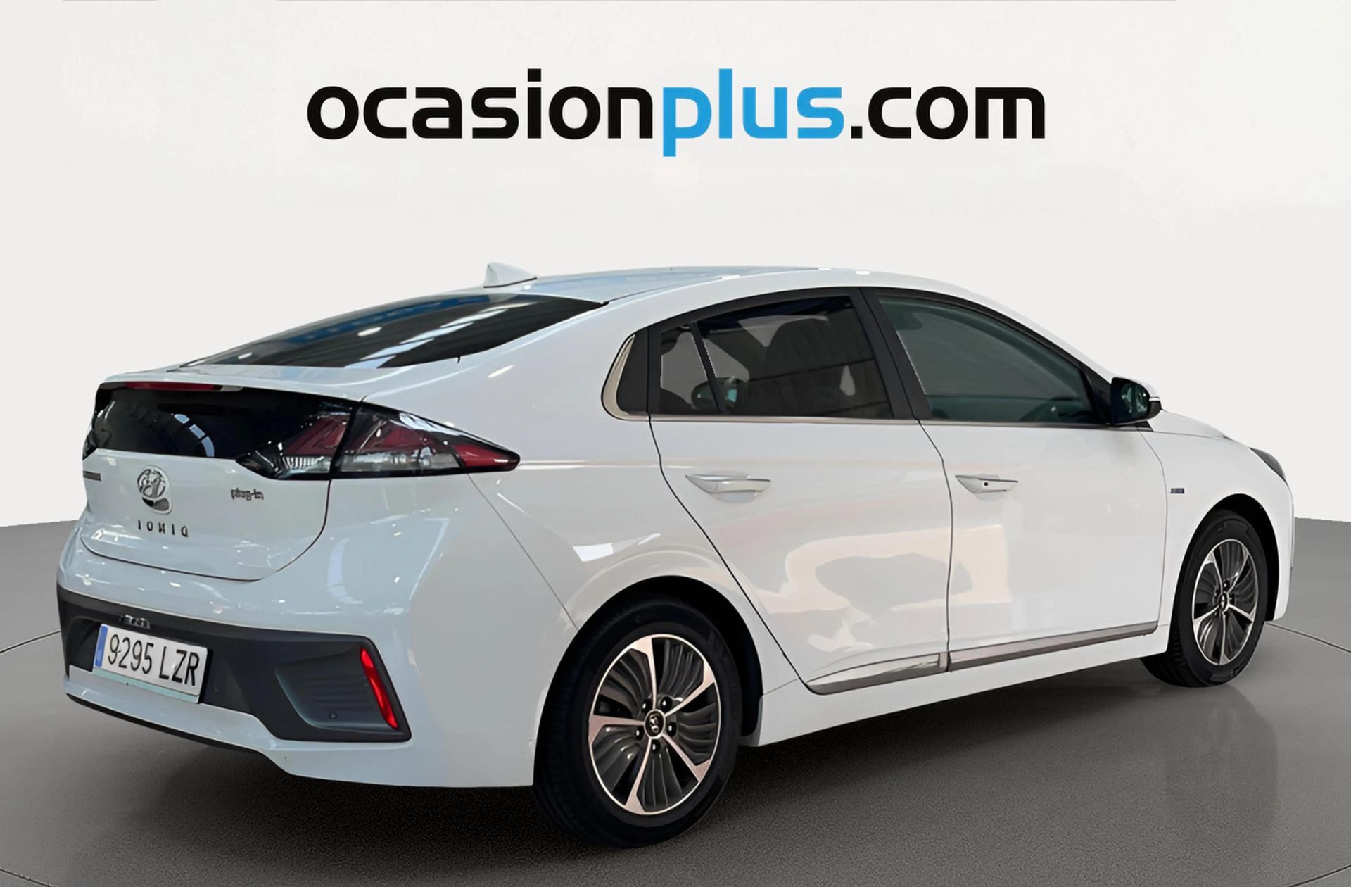 Hyundai Ioniq 1.6 GDI PHEV Klass DCT - foto 4