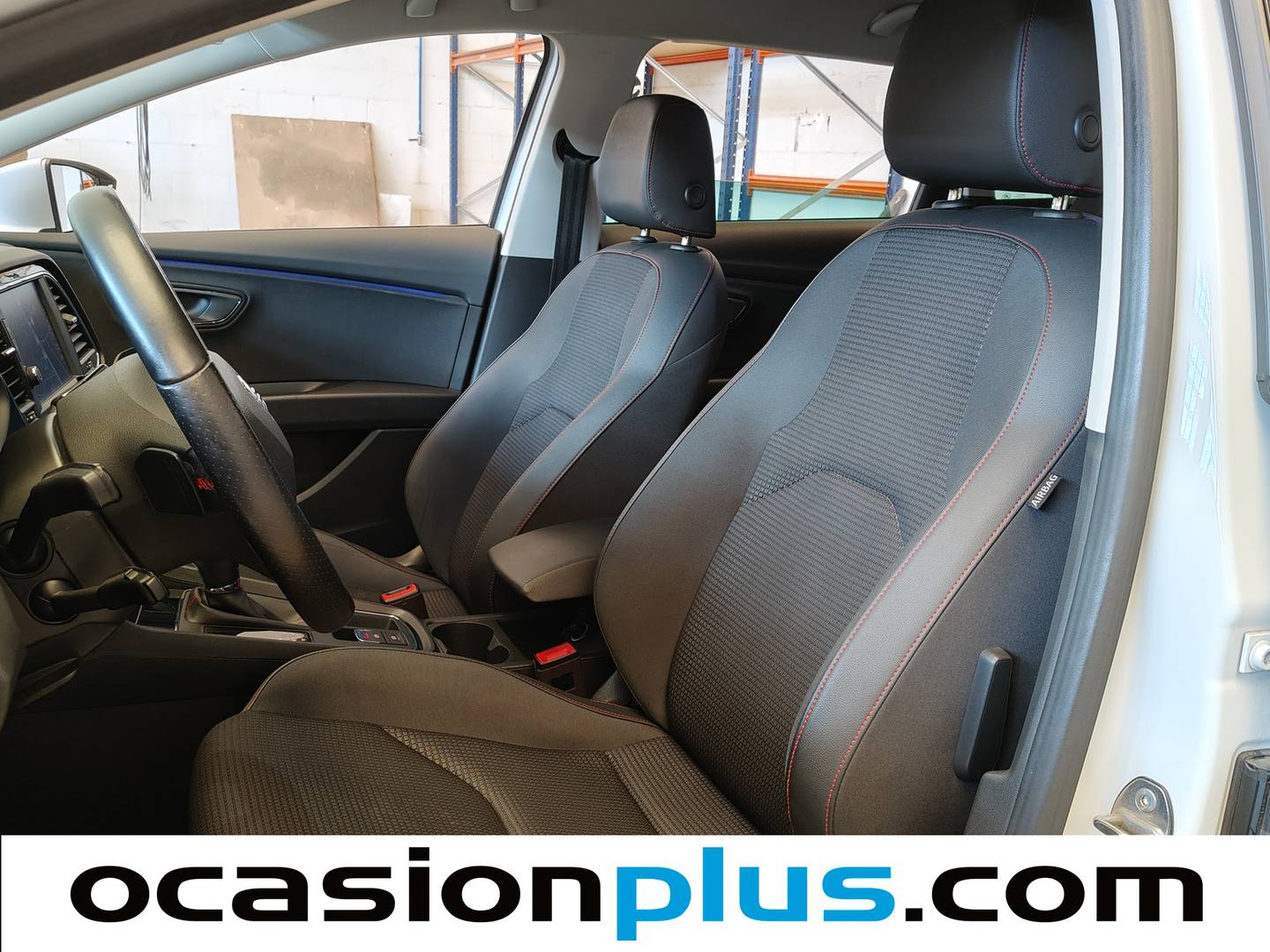 Foto asientos delanteros Seat León Seat León ST 1.5 EcoTSI S&S FR DSG (150 CV)