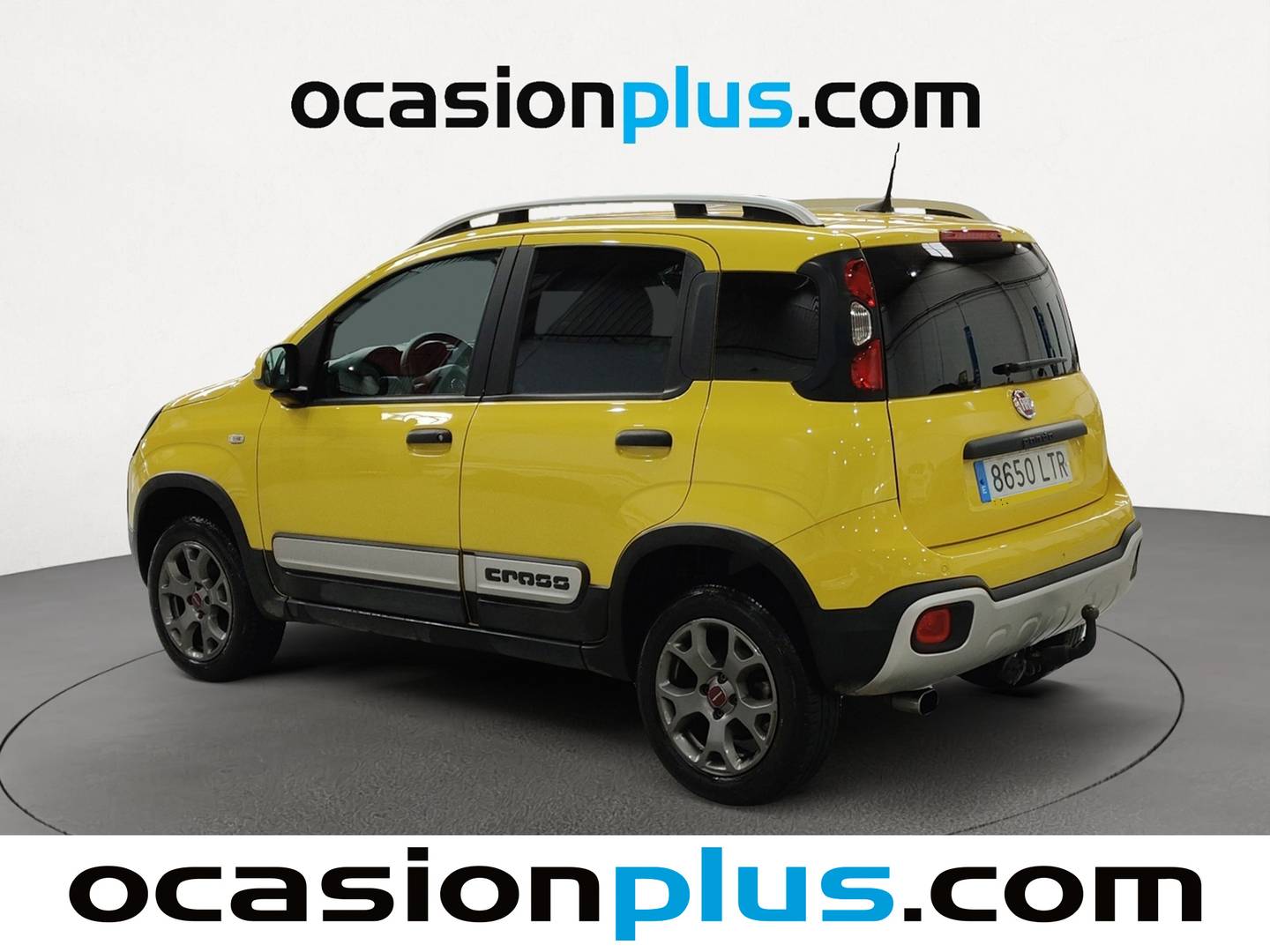 Foto delantera Fiat Panda Fiat Panda 0.9 TwinAir Cross 4x4 (85 CV) derecha