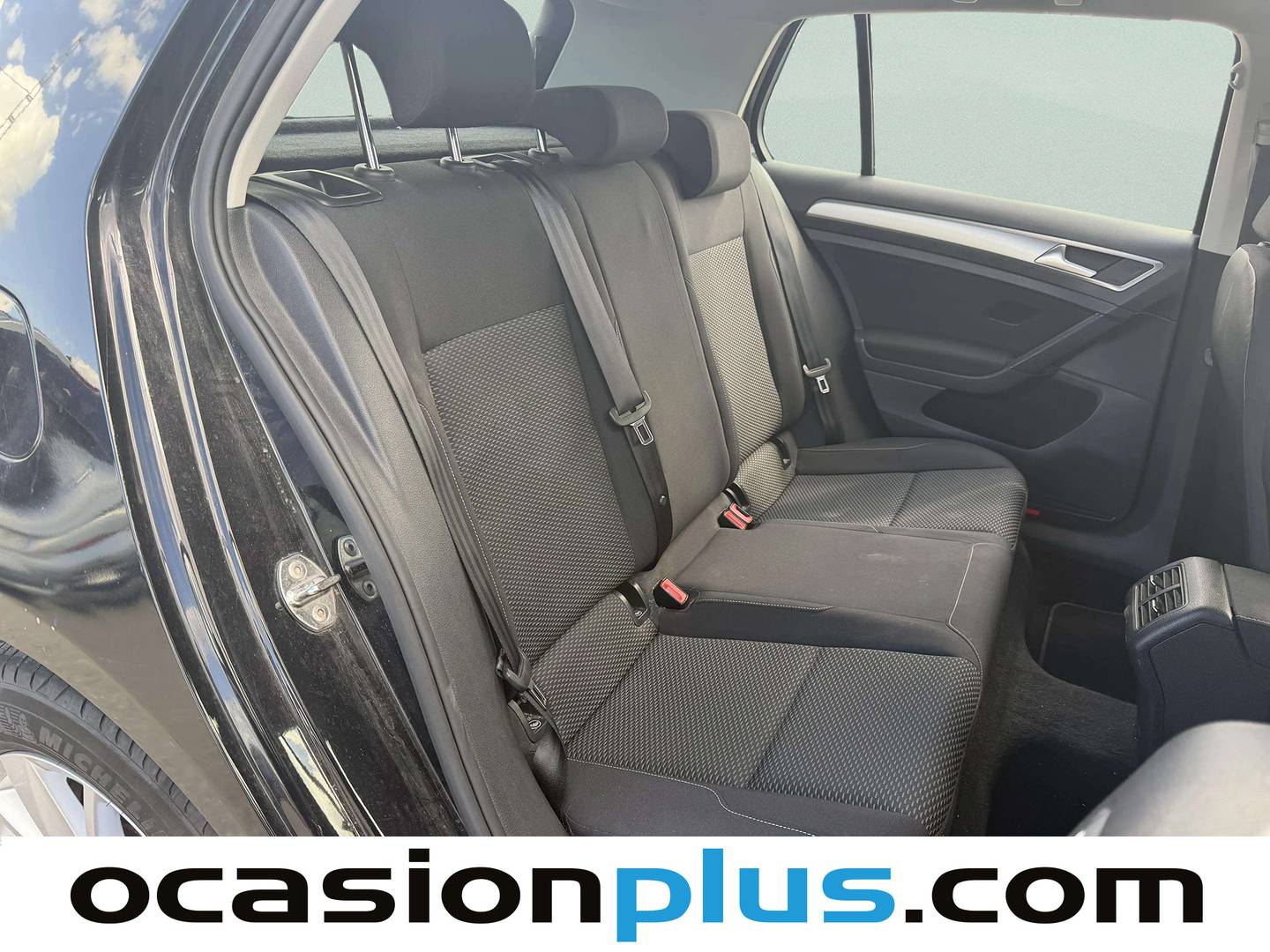 Volkswagen Golf Volkswagen Golf Business & Navi 1.6 TDI (115 CV) al mejor precio