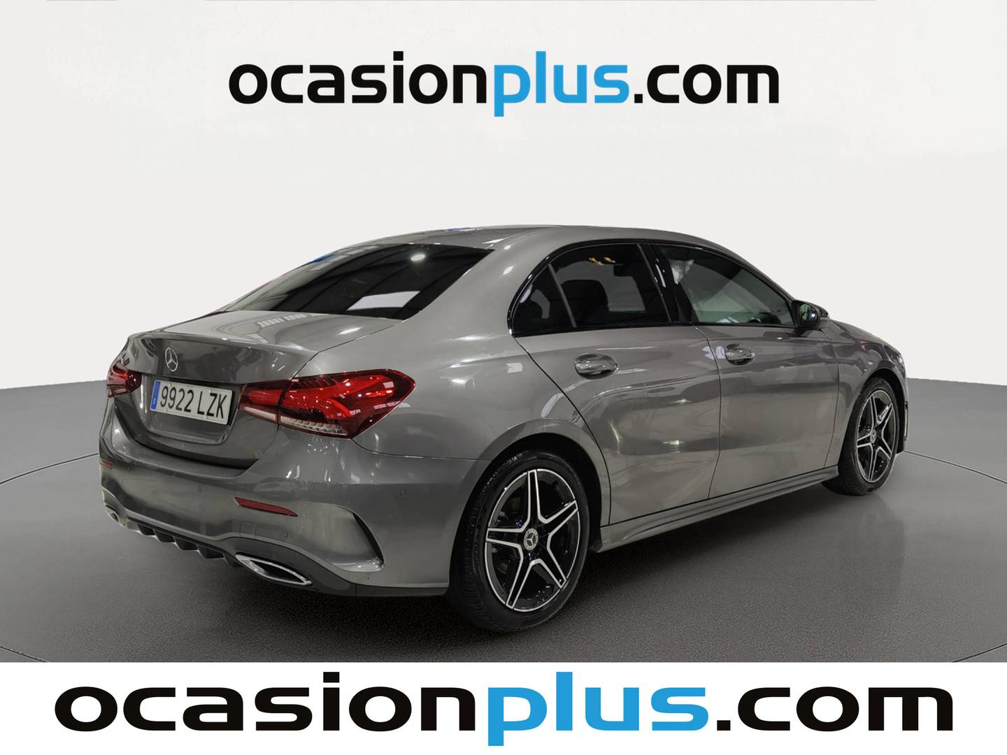 Foto trasera Mercedes Clase A Mercedes-Benz Clase A Clase A 180 (136 CV) derecha