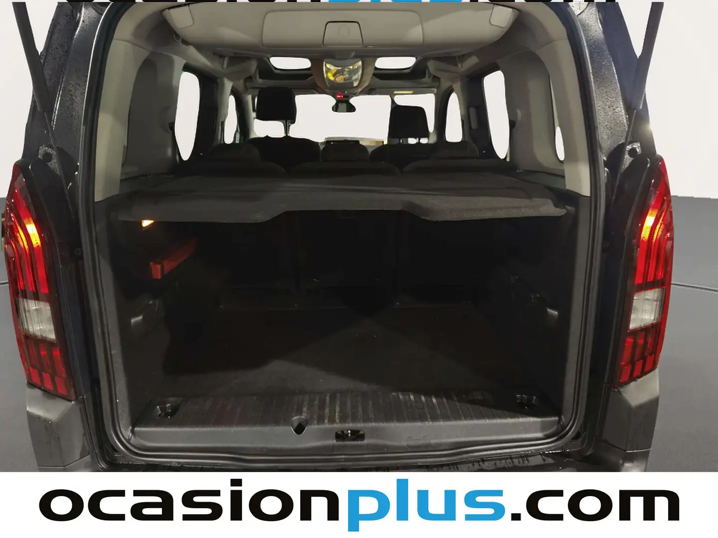 Foto Peugeot Rifter Peugeot Rifter BlueHDi 130 GT Line Standard EAT8 (130 CV)