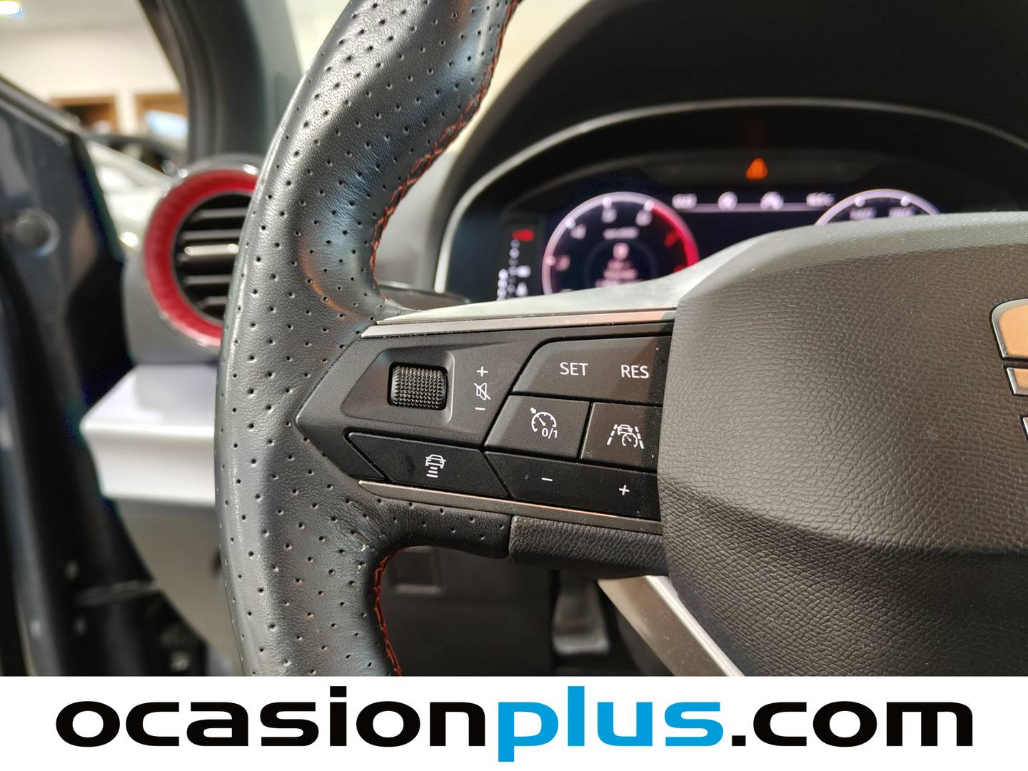 Foto Seat Arona SEAT Arona 1.0 TSI FR XM (115 CV)