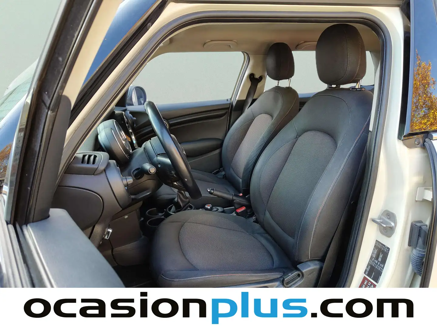 Foto Mini MINI MINI MINI 5 Puertas One D 95 CV)