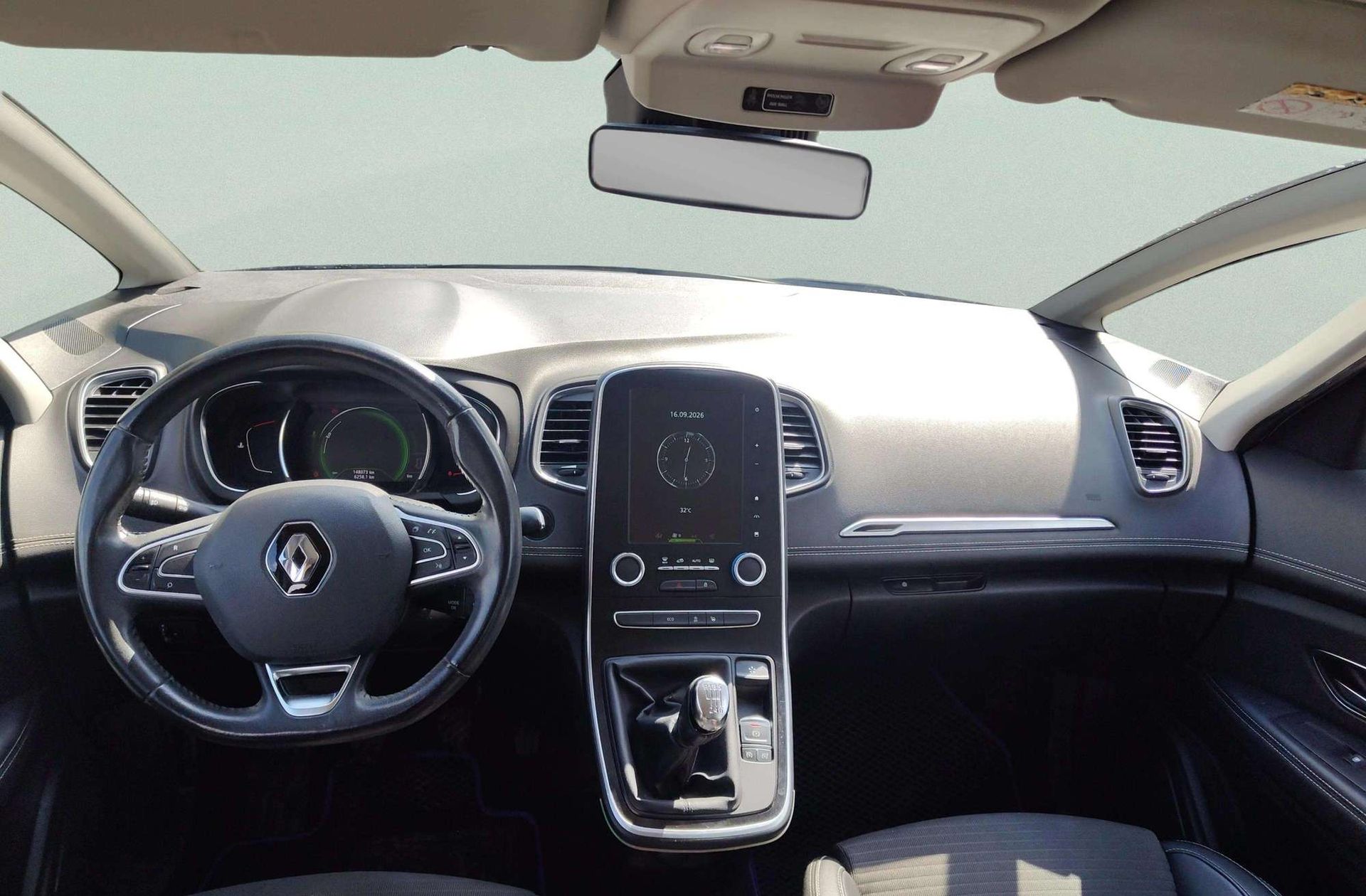 Renault Grand Scénic Zen TCe - foto 8