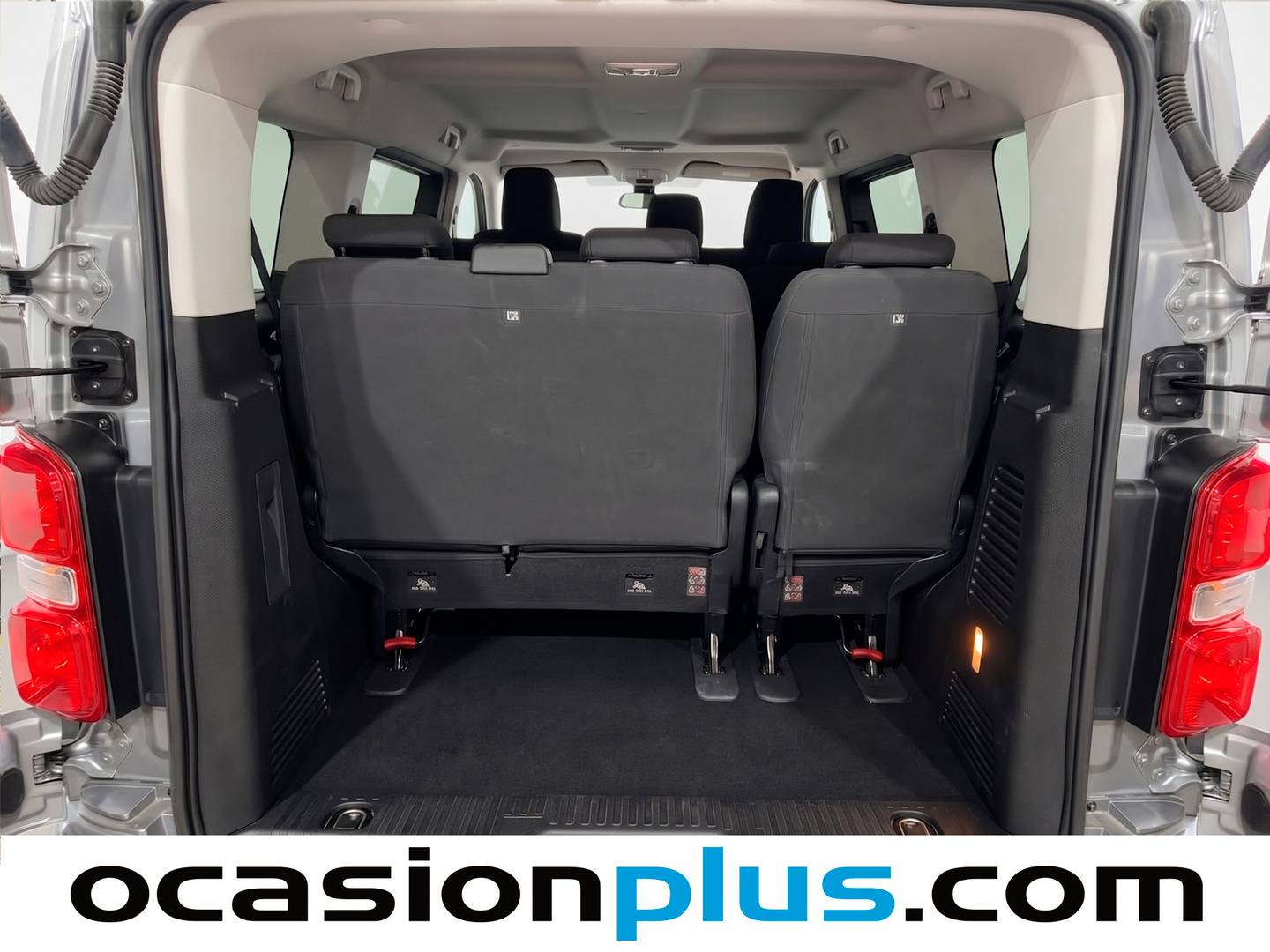 Foto Toyota Proace Verso Toyota Proace Verso 2.0D VX Plus Shuttle L1 (145 CV) 9 Plazas siete plazas