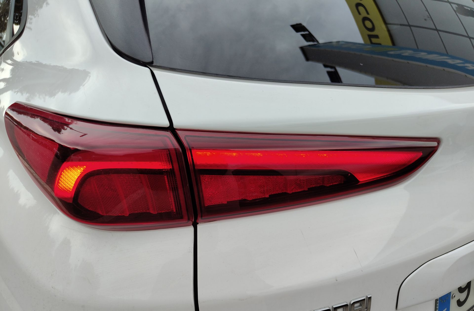 Hyundai Kona EV Tecno - foto 17