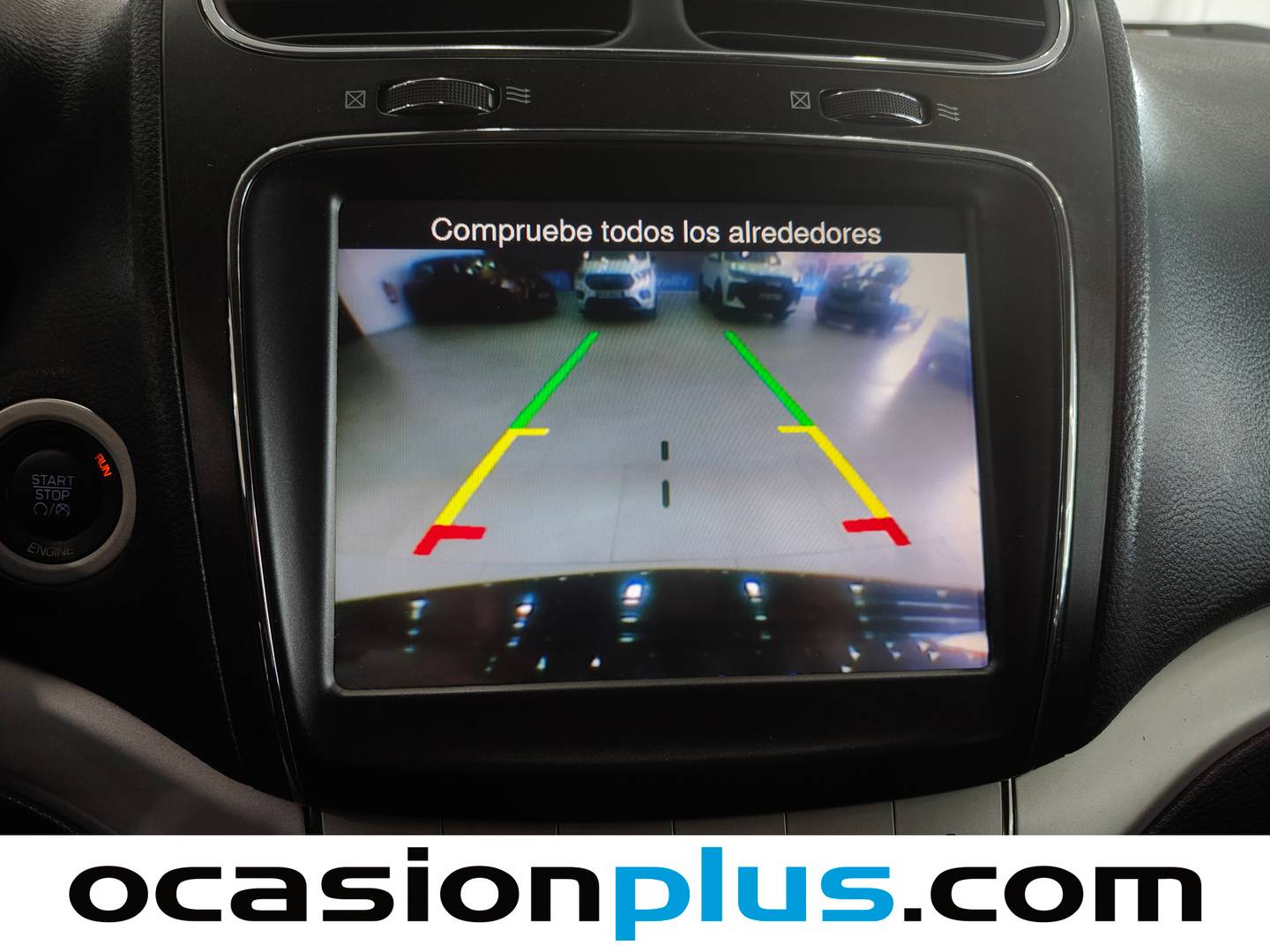 Equipamiento del Fiat Freemont Fiat Freemont 2.0 16v Diesel Lounge (140 CV)