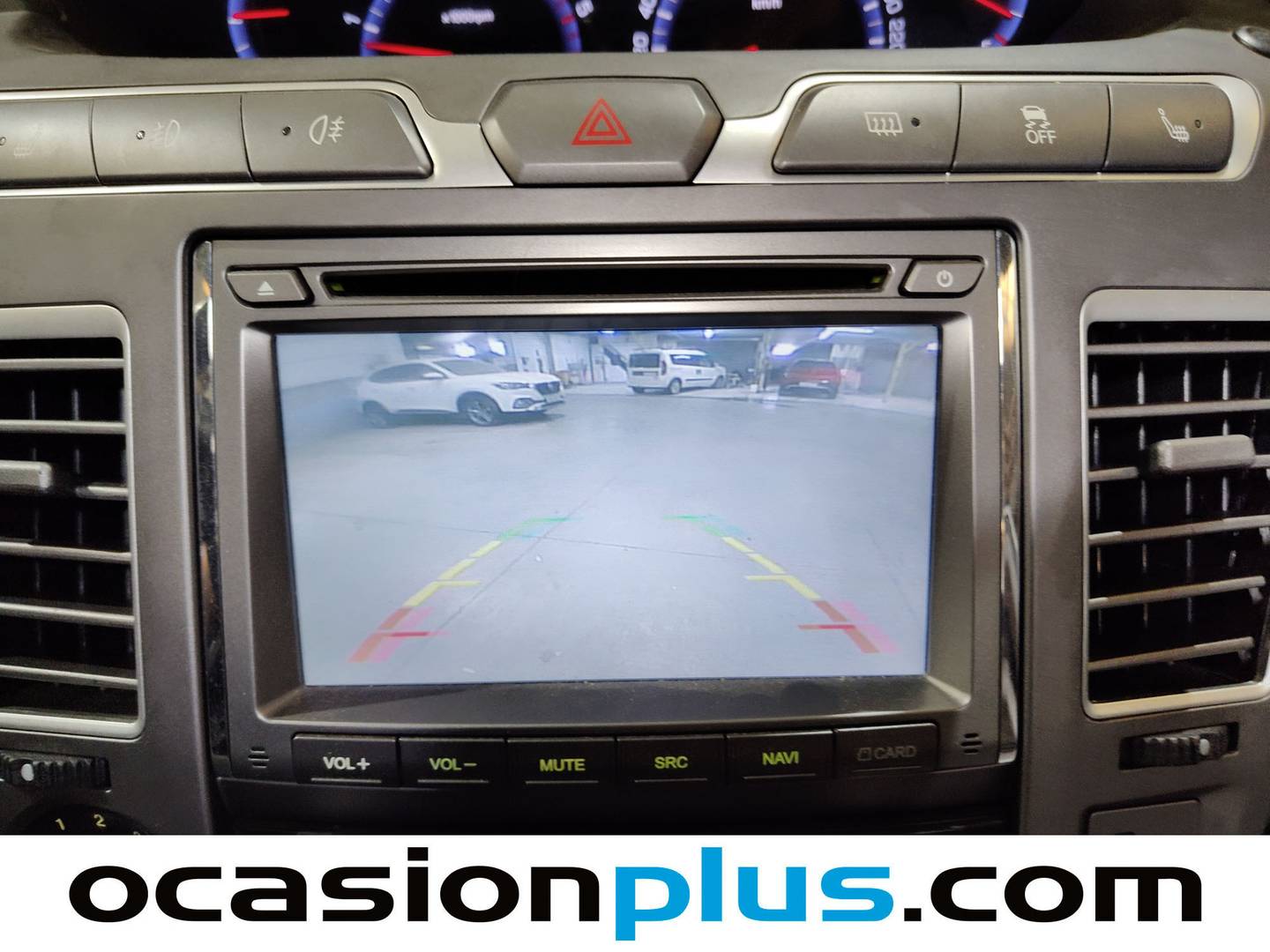 Accesorios del SsangYong Rodius SsangYong Rodius D22T Limited Auto (178 CV)