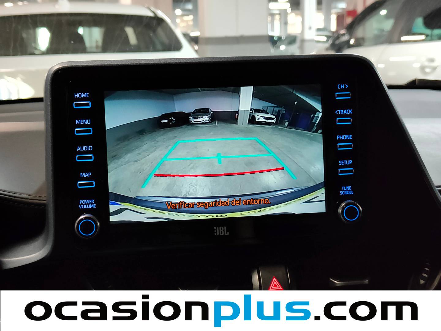 Equipamiento del Toyota C-HR Toyota C-HR 180H Advance Luxury (184 CV)