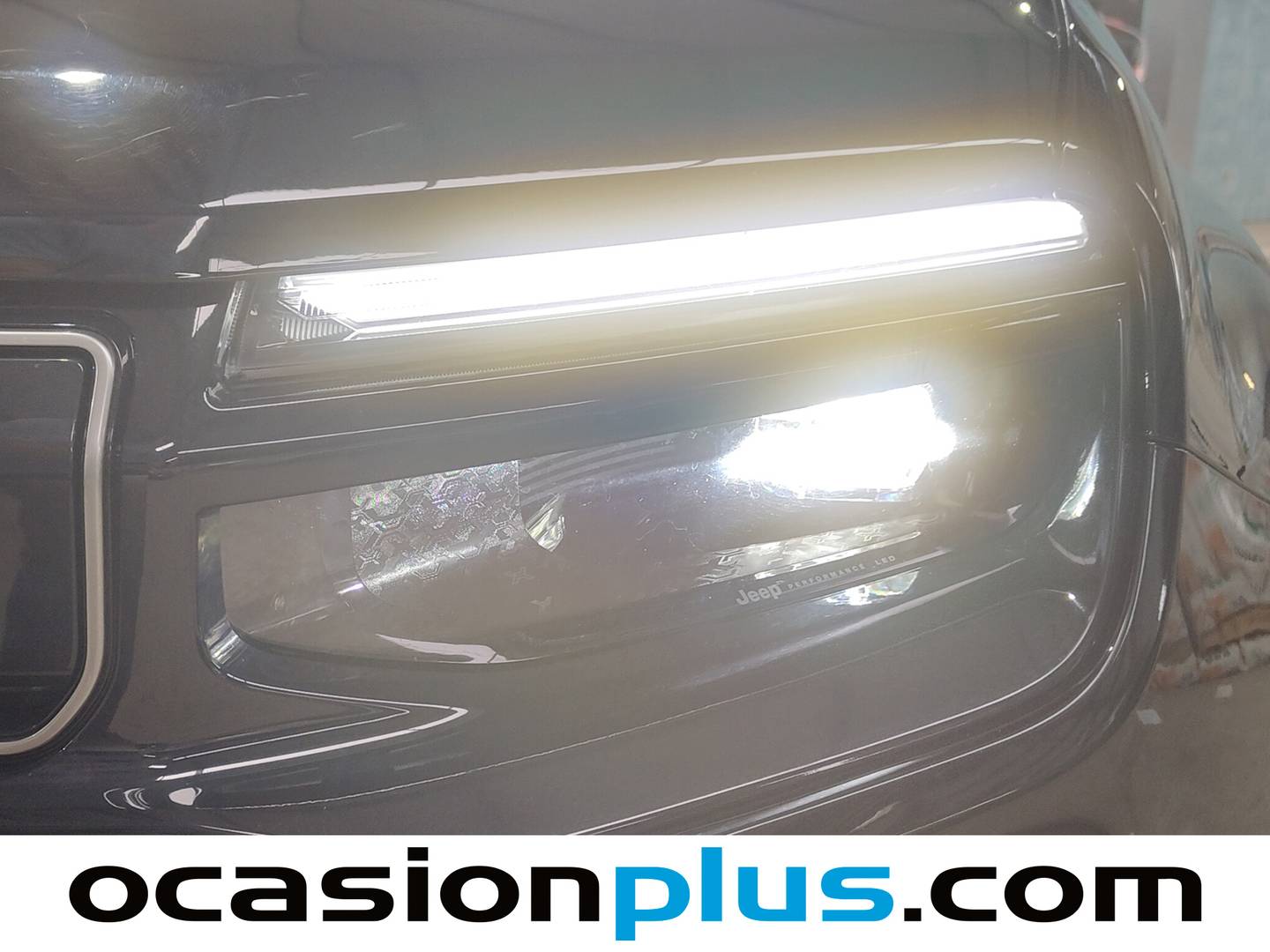 Foto Jeep Avenger Jeep Avenger 1.2 G Summit (100 CV)