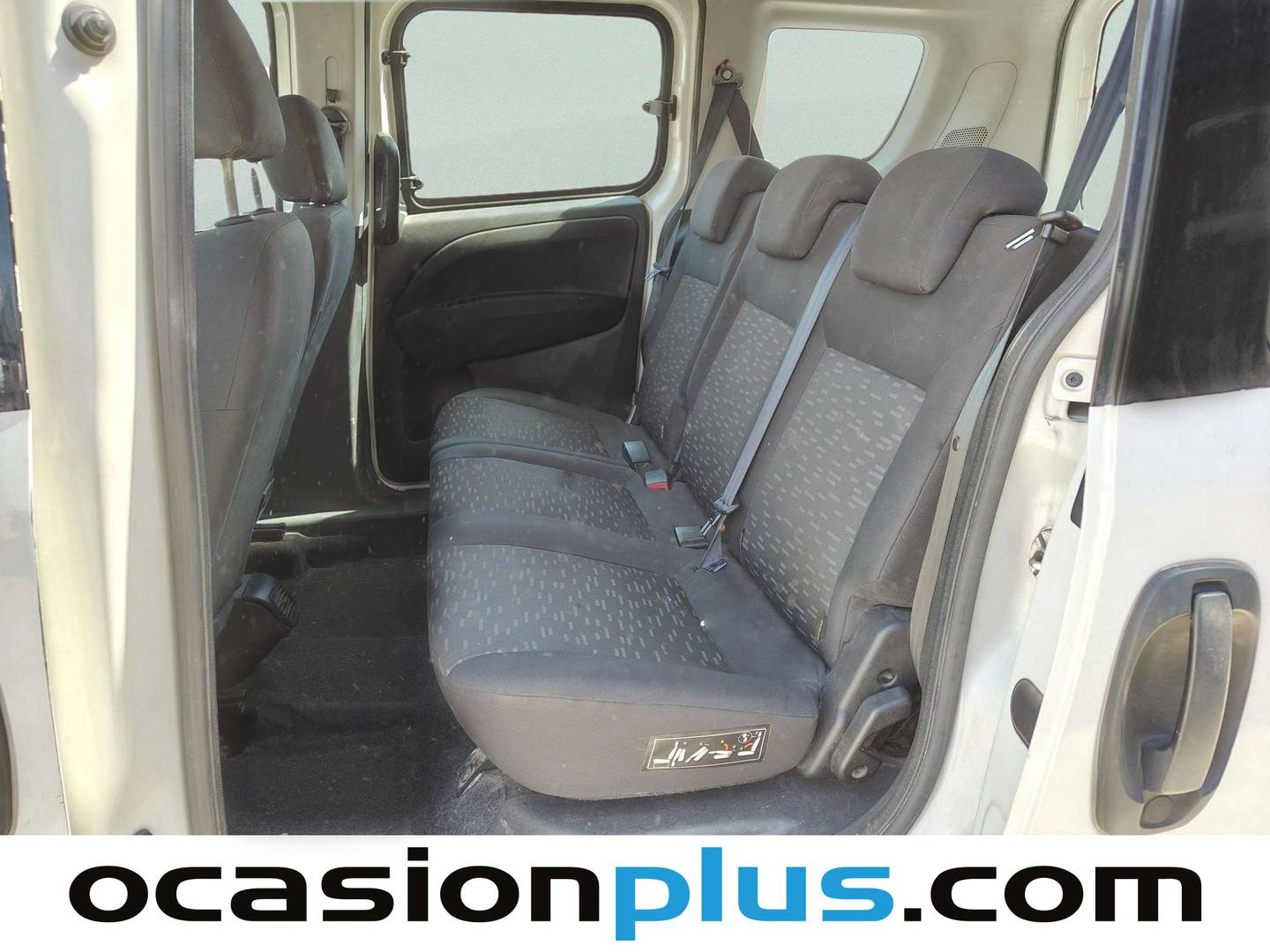 Fotos maletero Opel Combo Opel Combo Tour 1.3 CDTI Expression L1H1 (90 CV)