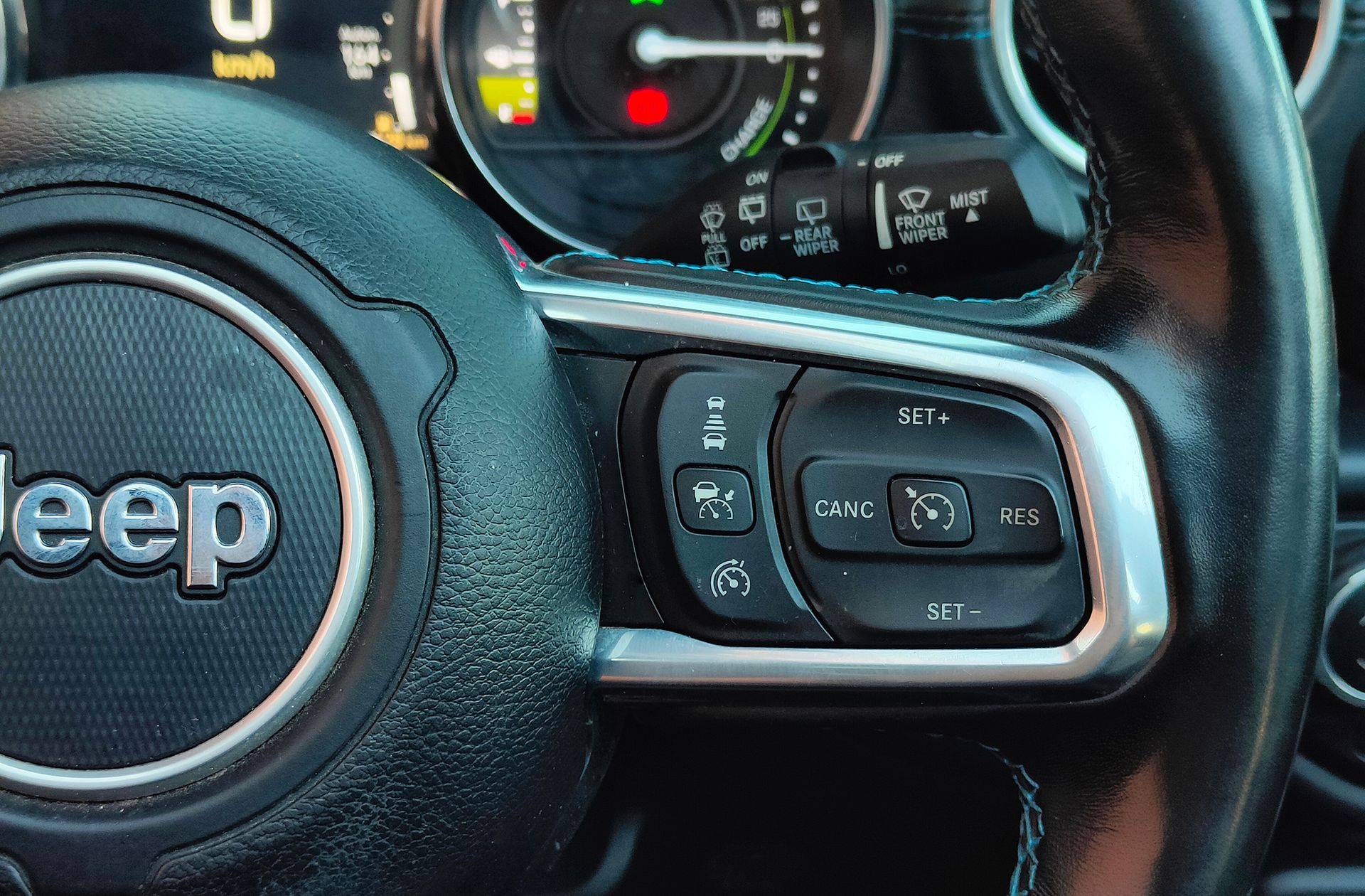 Jeep Wrangler 2.0 Rubicon 8ATX - foto 31