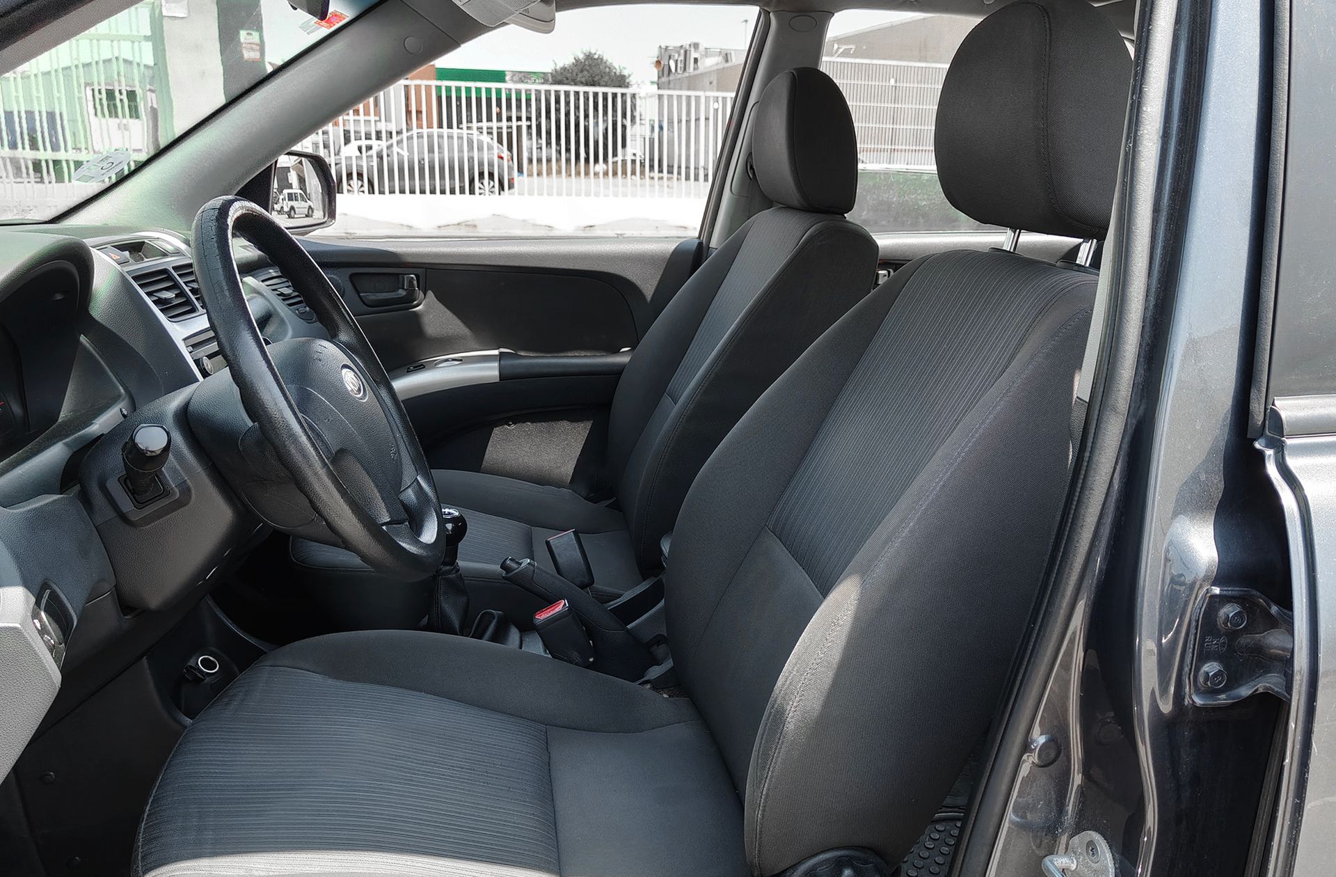 Kia Sportage 2.0 Dohc Concept 4x2 - foto 8