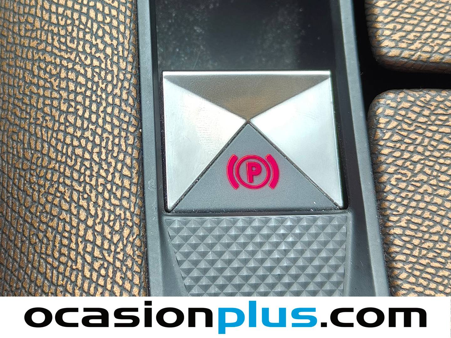 DS DS 7 Crossback DS DS7 Crossback BlueHDi 180 So Chic Auto (180 CV) automático