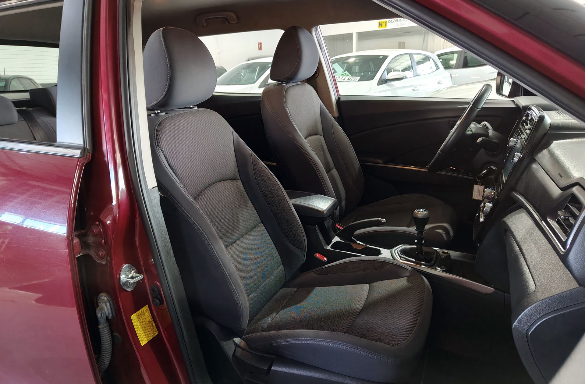 SsangYong Tivoli G12T Urban Plus - foto 16