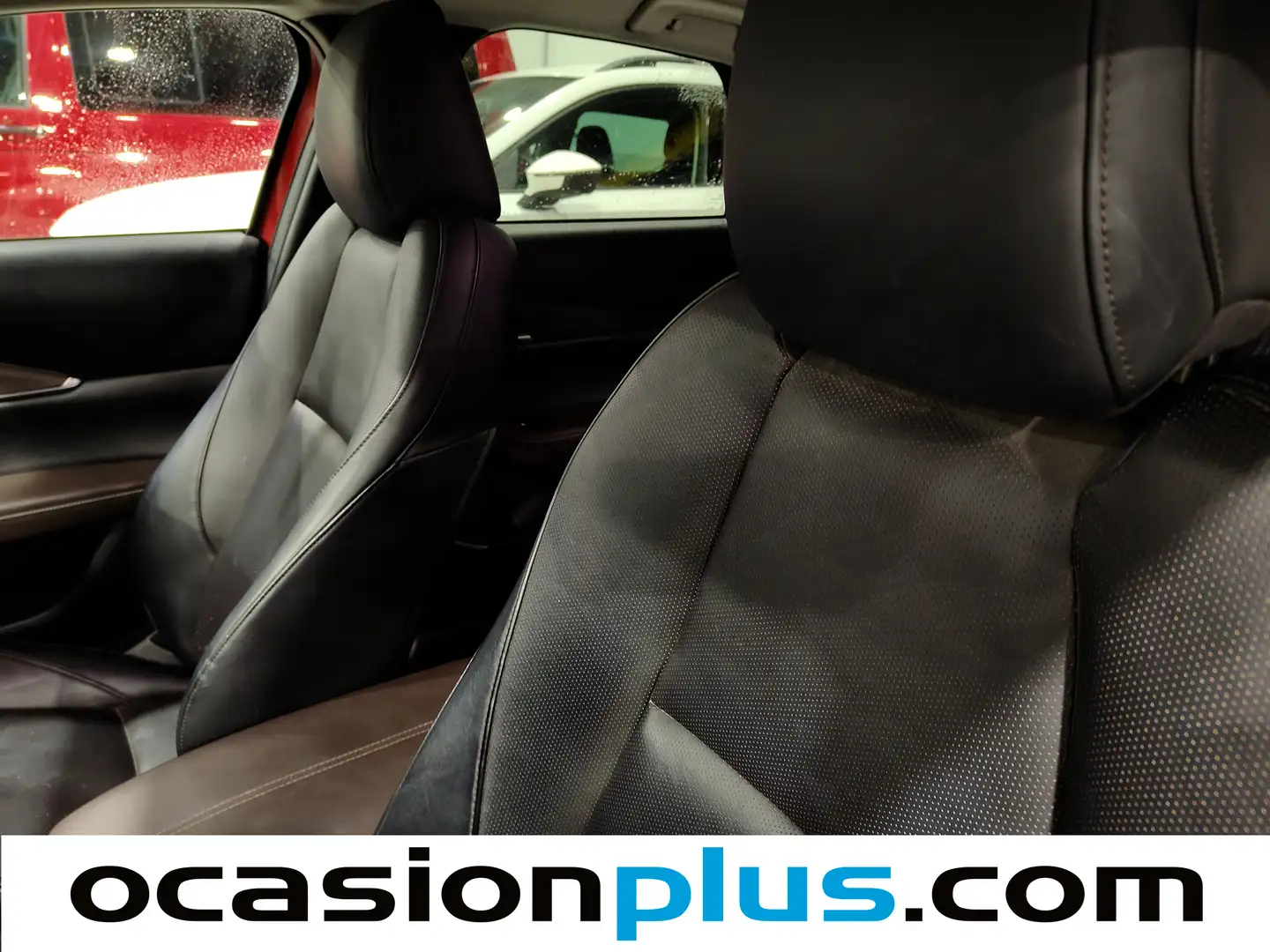 Foto Mazda CX-30 Mazda CX-30 2.0 Skyactiv-X Zenith Black Safety AWD AT (180 CV)