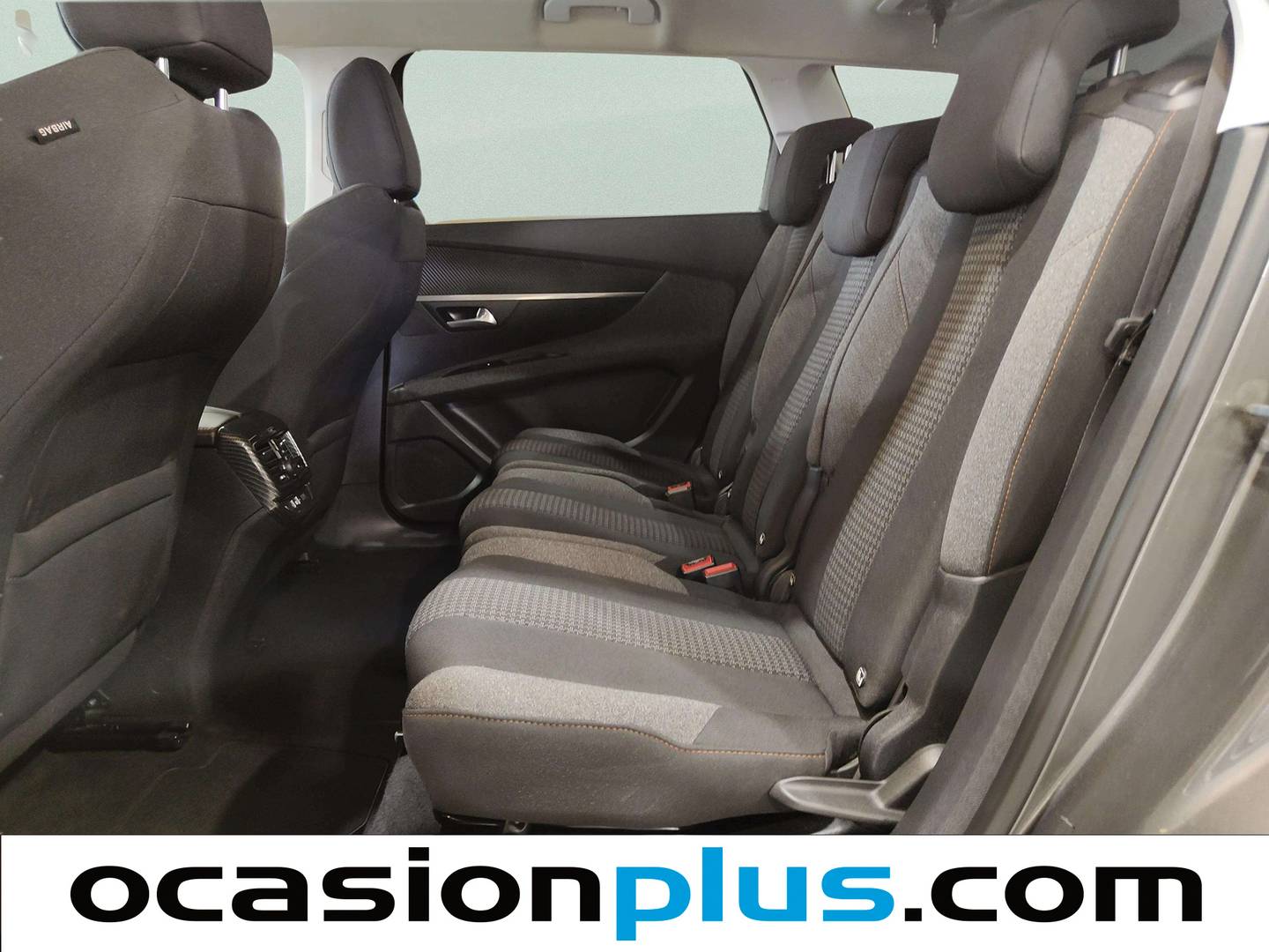 Foto asientos traseros Peugeot 5008 Peugeot 5008 1.6L BlueHDi S&S Active (120 CV)7 Plazas