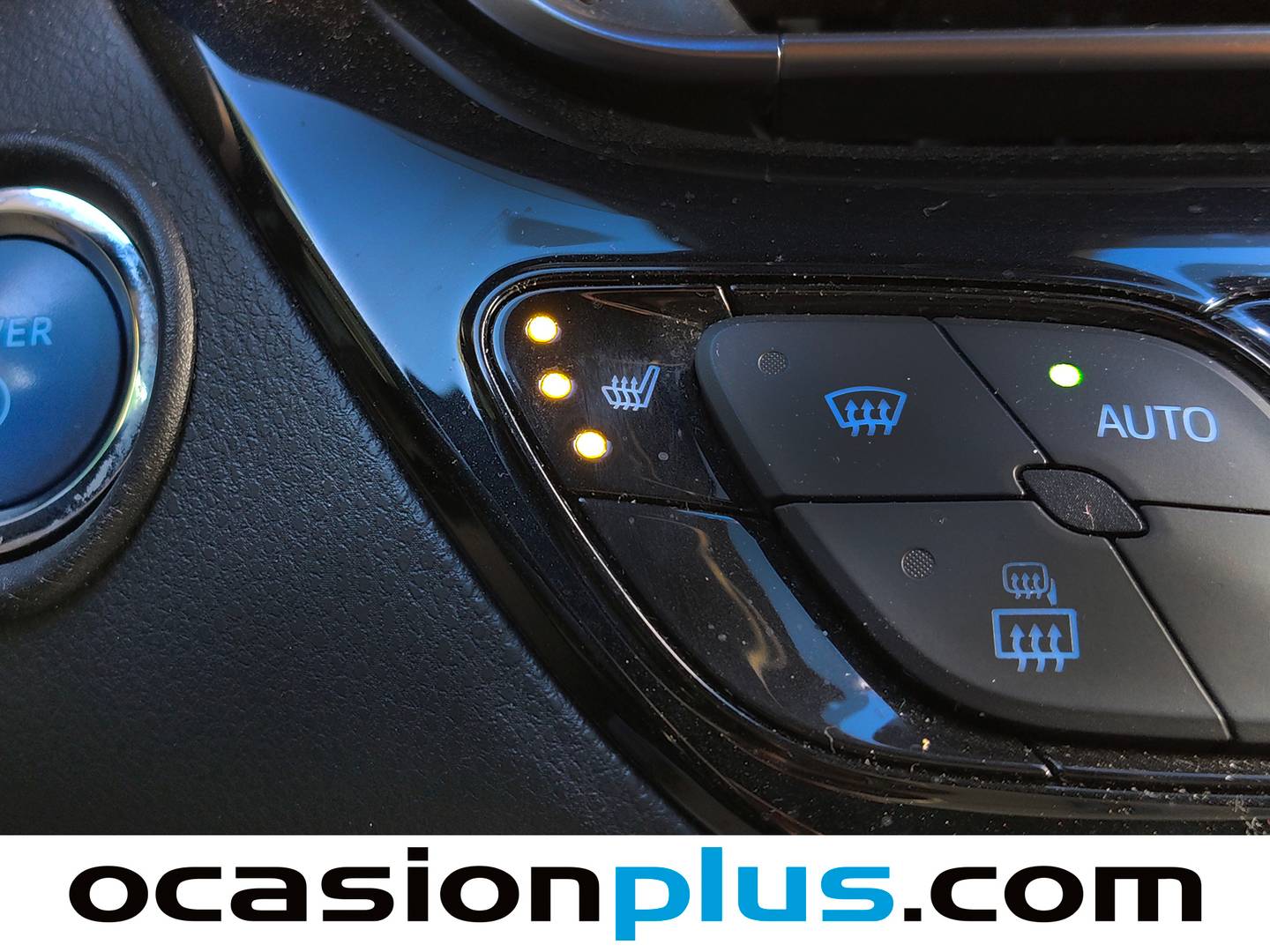 Extras y acabados del Toyota C-HR Toyota C-HR 1.8 125H Dynamic Plus (122 CV