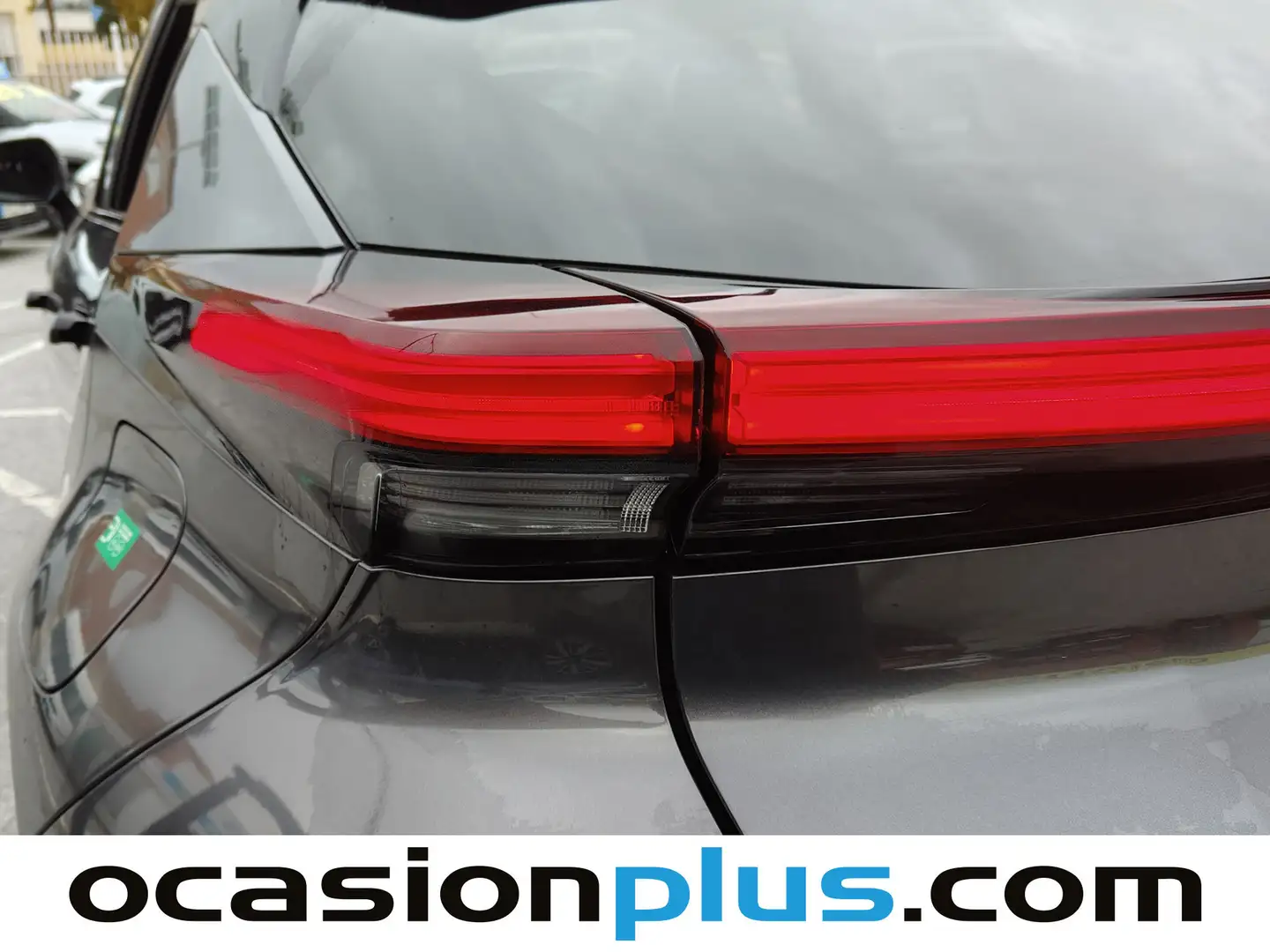 Foto Toyota C-HR Toyota C-HR 220PH Advance (223 CV)