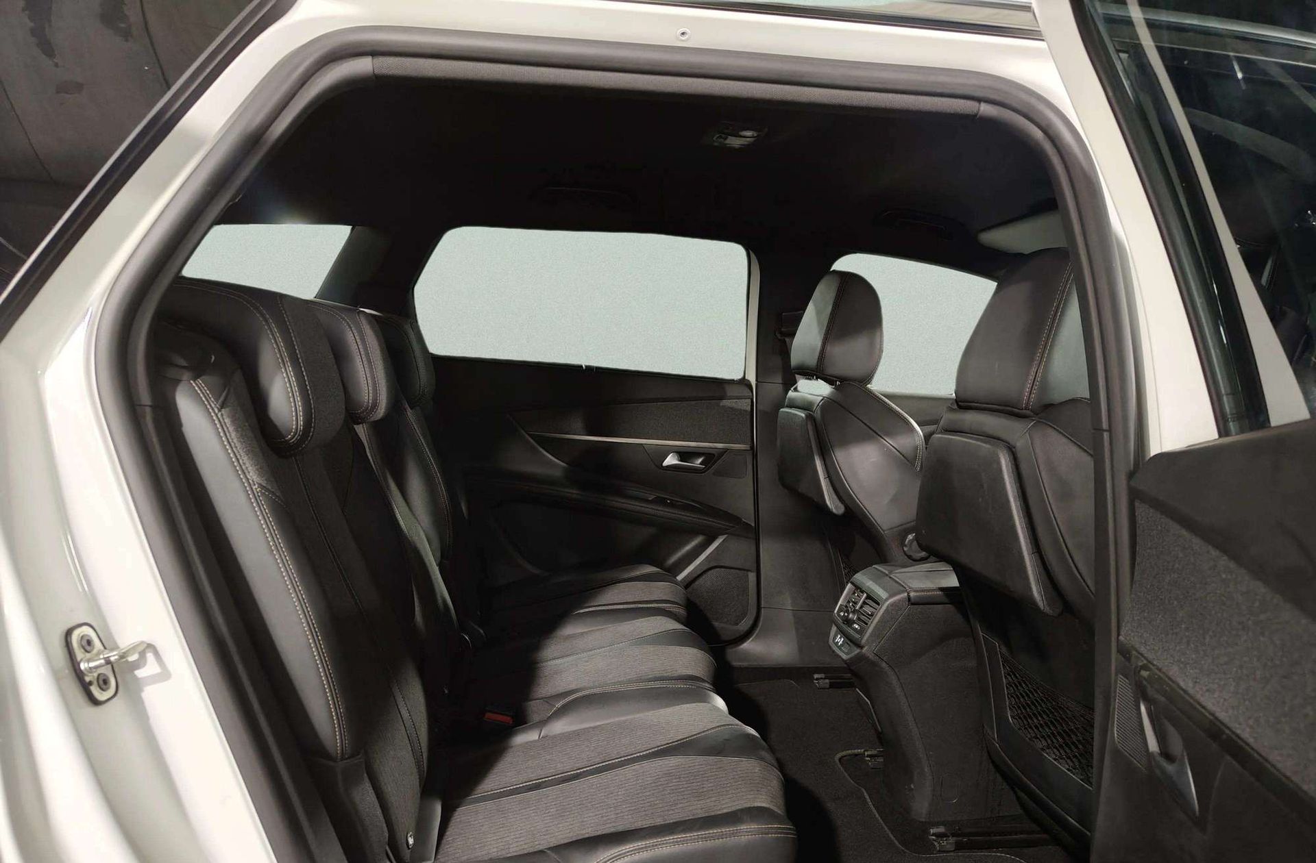 Peugeot 5008 BlueHDi 130 GT Line 7 plazas - foto 25