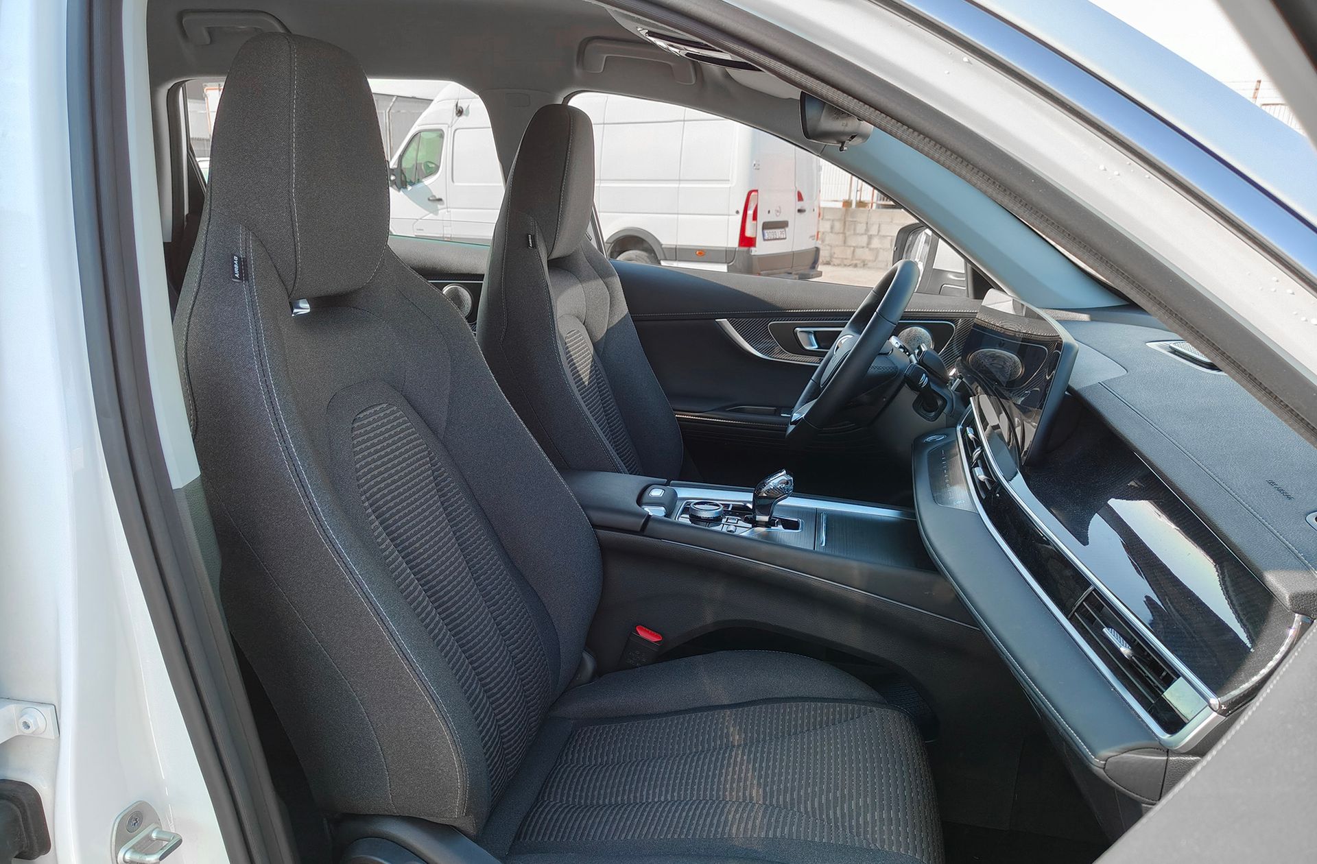 Ebro s700 1.6 T-GDi Comfort DCT - foto 18