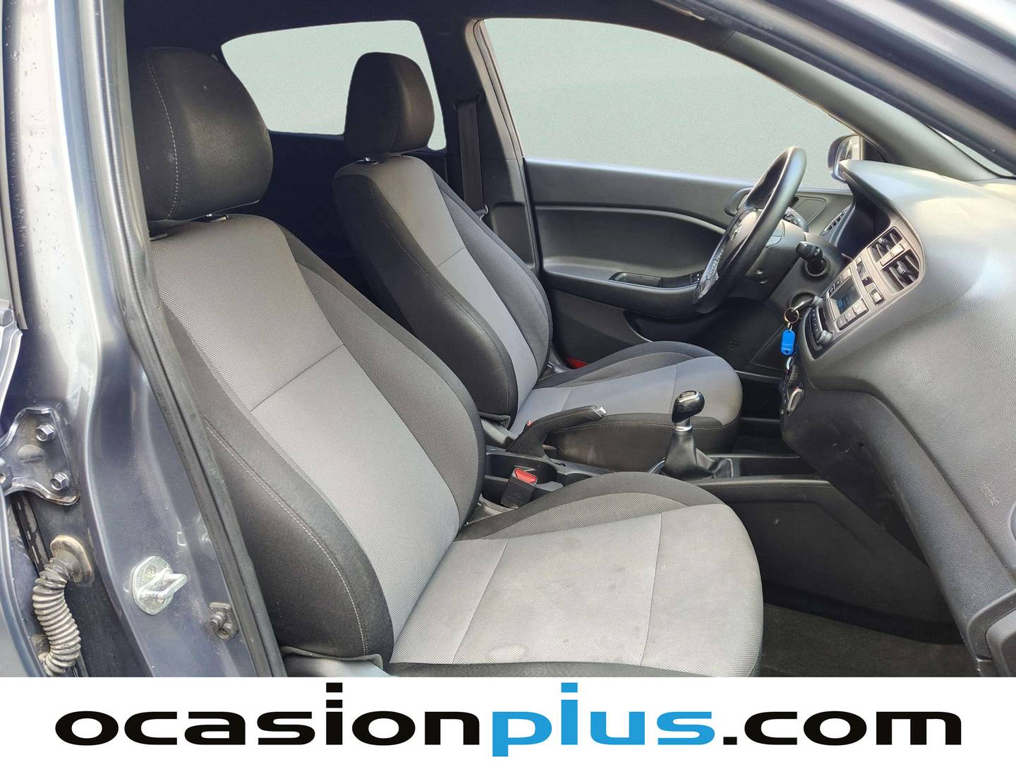 Hyundai i20 Hyundai i20 1.2 MPI Essence (84 CV) gasolina