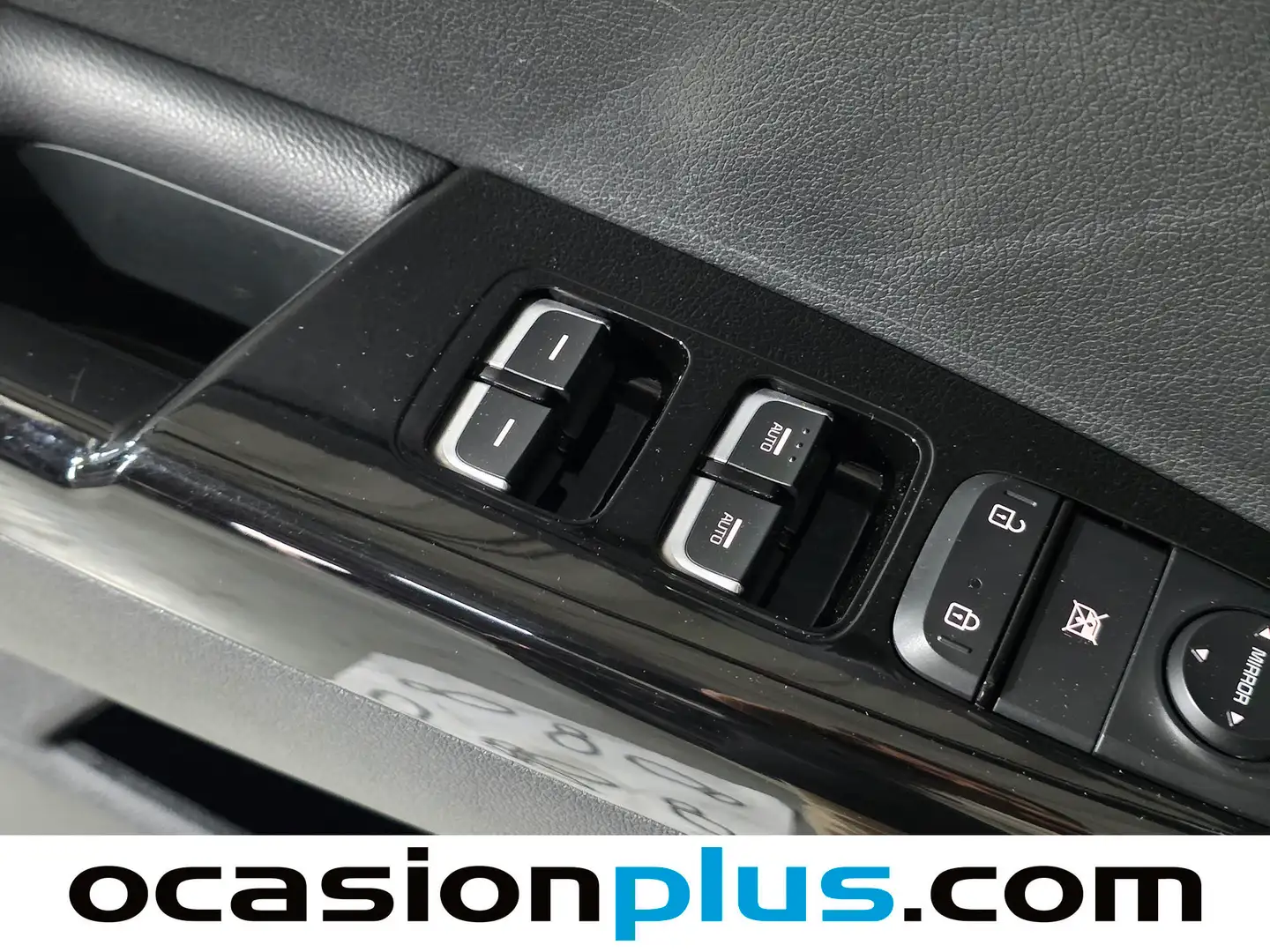 Foto KIA Sportage Kia Sportage 1.6 MHEV Black Edition (136 CV)