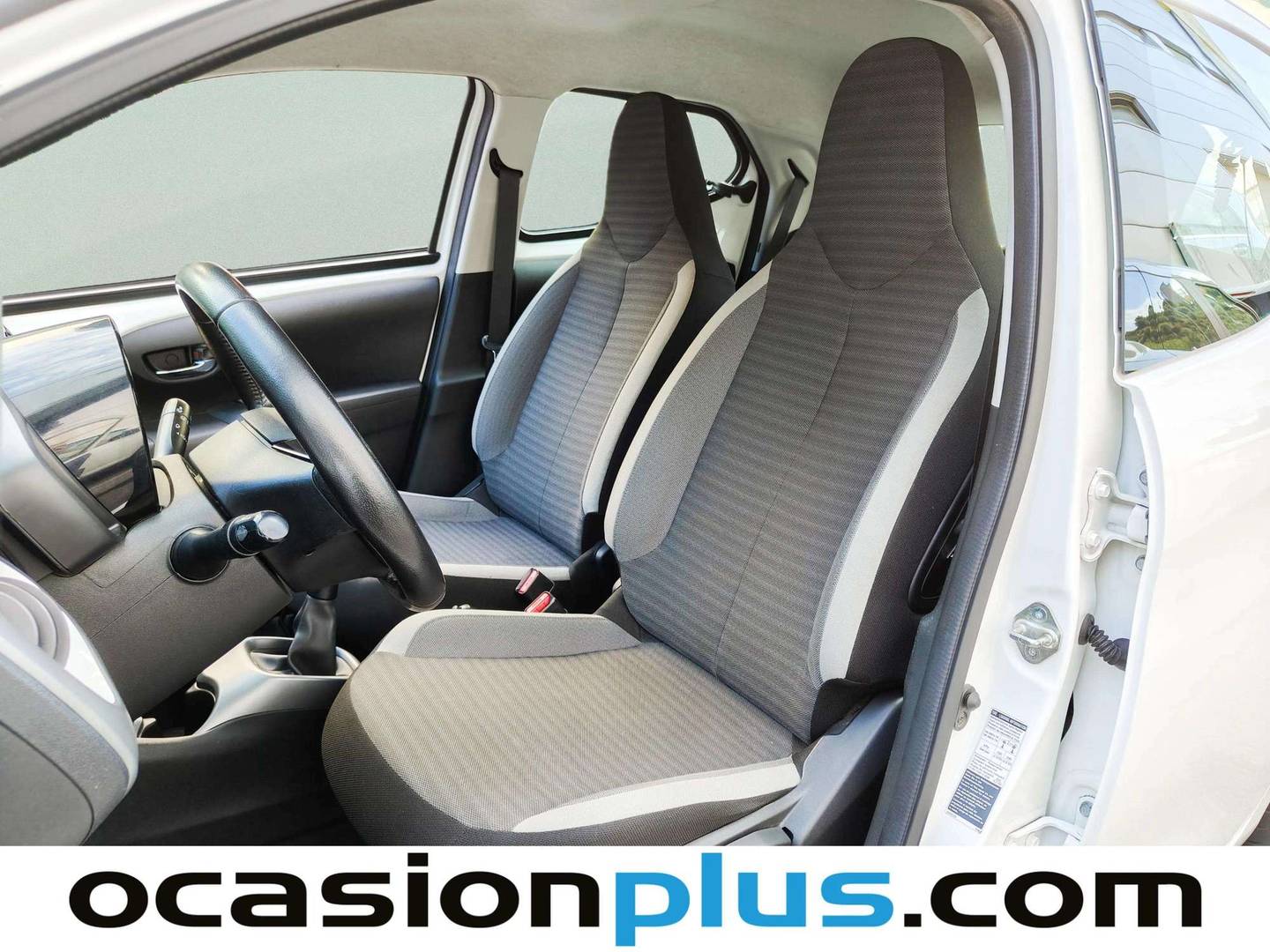 Foto asientos delanteros Toyota Aygo Toyota Aygo 1.0 70 x-play (72 CV)