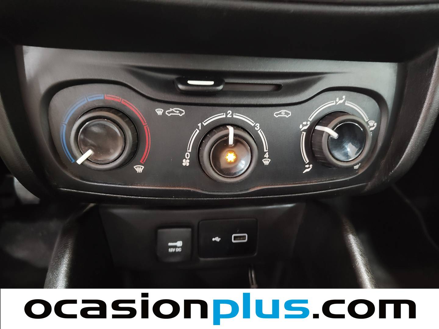 Equipamiento del Fiat Tipo Fiat Tipo Sedan 1.4 Fire Pop (95 CV)