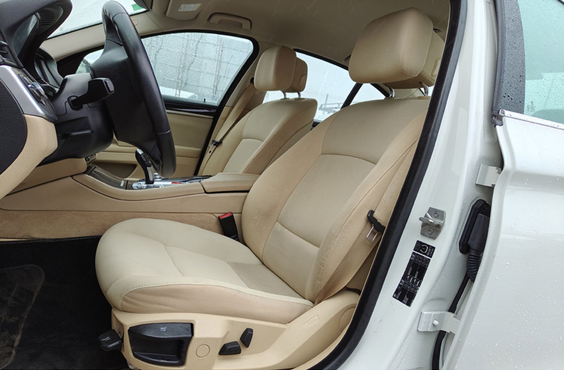 BMW Serie 5 528i - foto 11