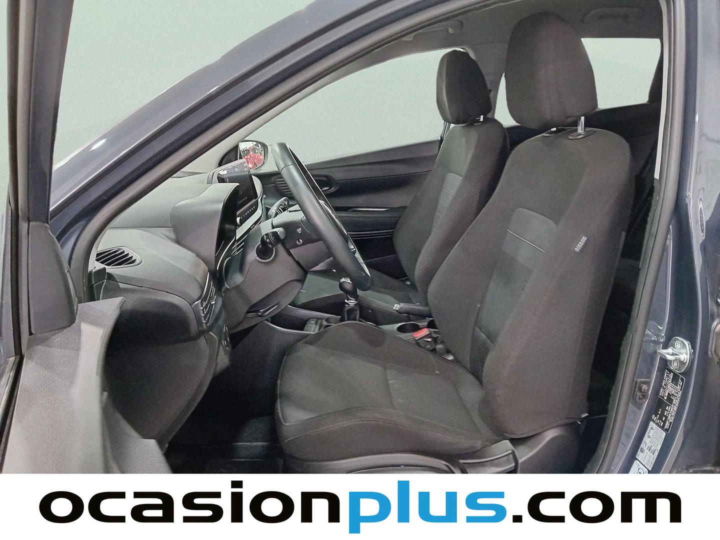 Foto asientos delanteros Hyundai Bayon Hyundai Bayon 1.2 MPI Maxx (79 CV)