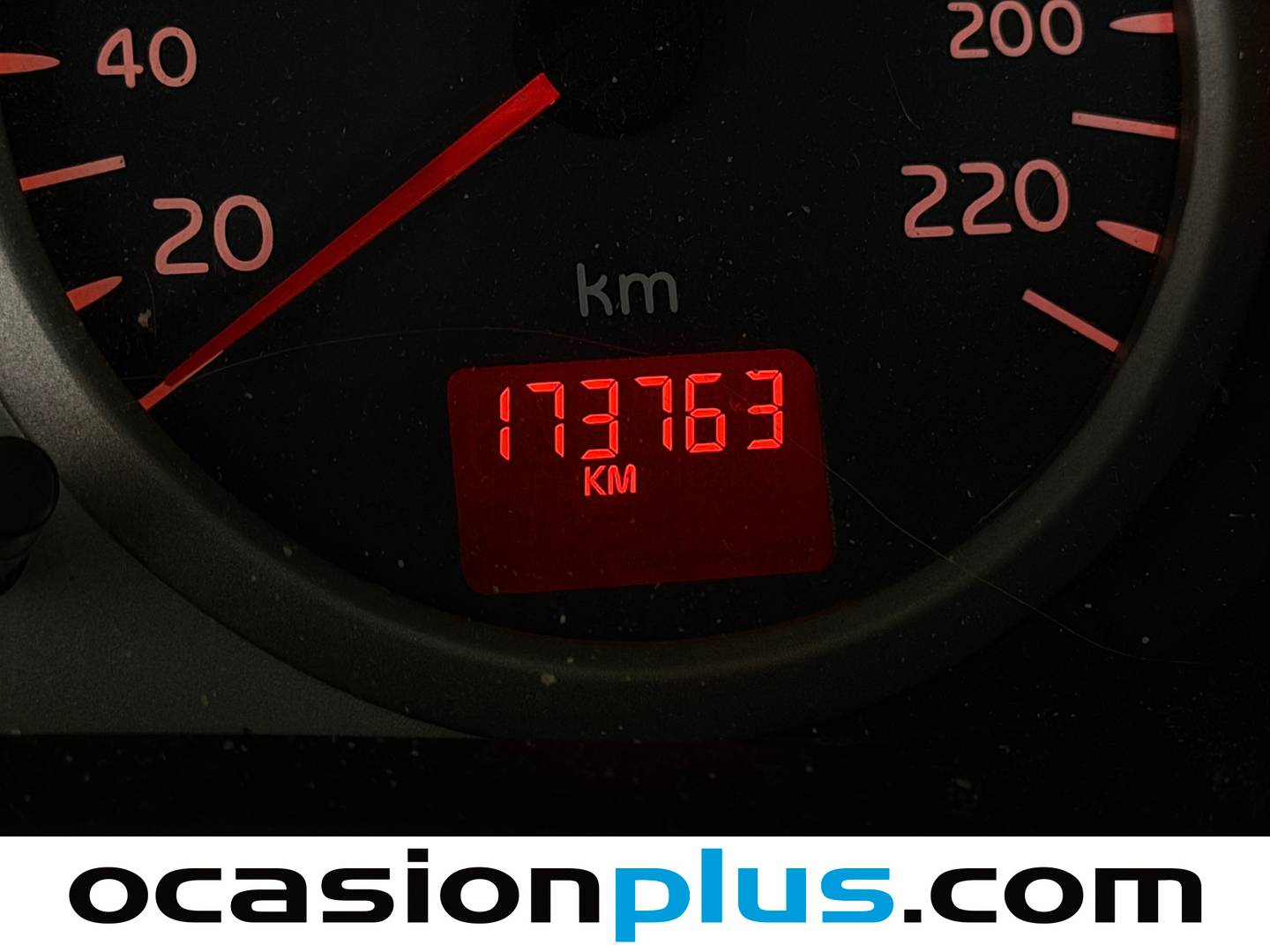 Renault Clio Renault Clio Expression 1.2 16v (75 CV) seminuevo