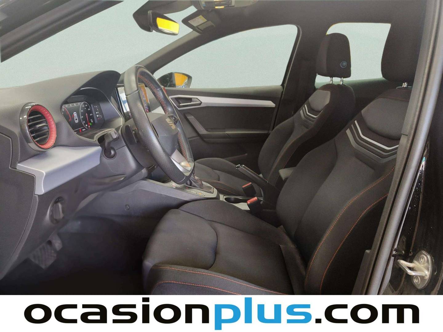 Foto asientos delanteros Seat Ibiza Seat Ibiza 1.5 TSI FR DSG (150 CV)