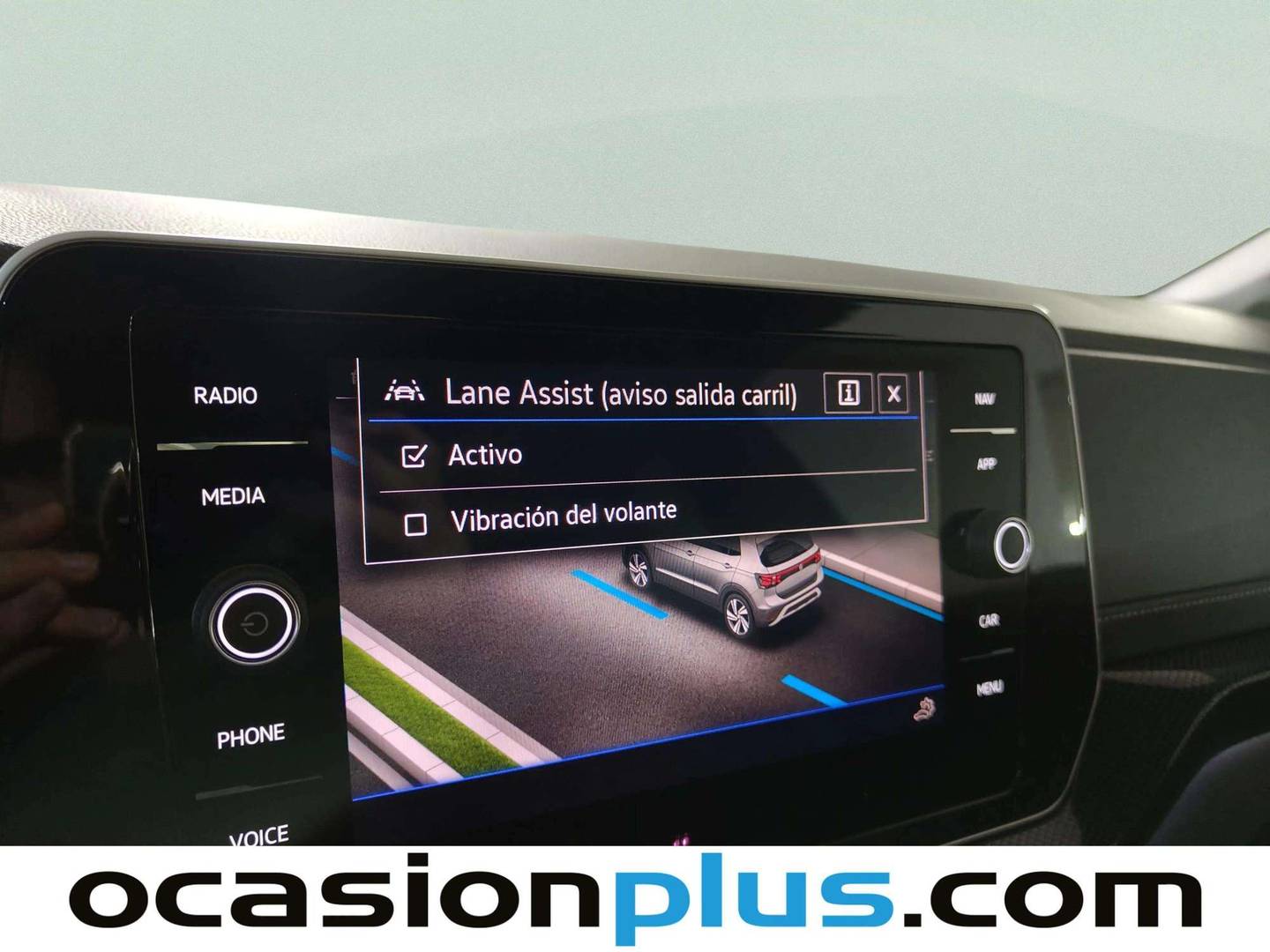 Equipamiento del Volkswagen T-Cross Volkswagen T-Cross R-Line 1.0 TSI (116 CV) DSG