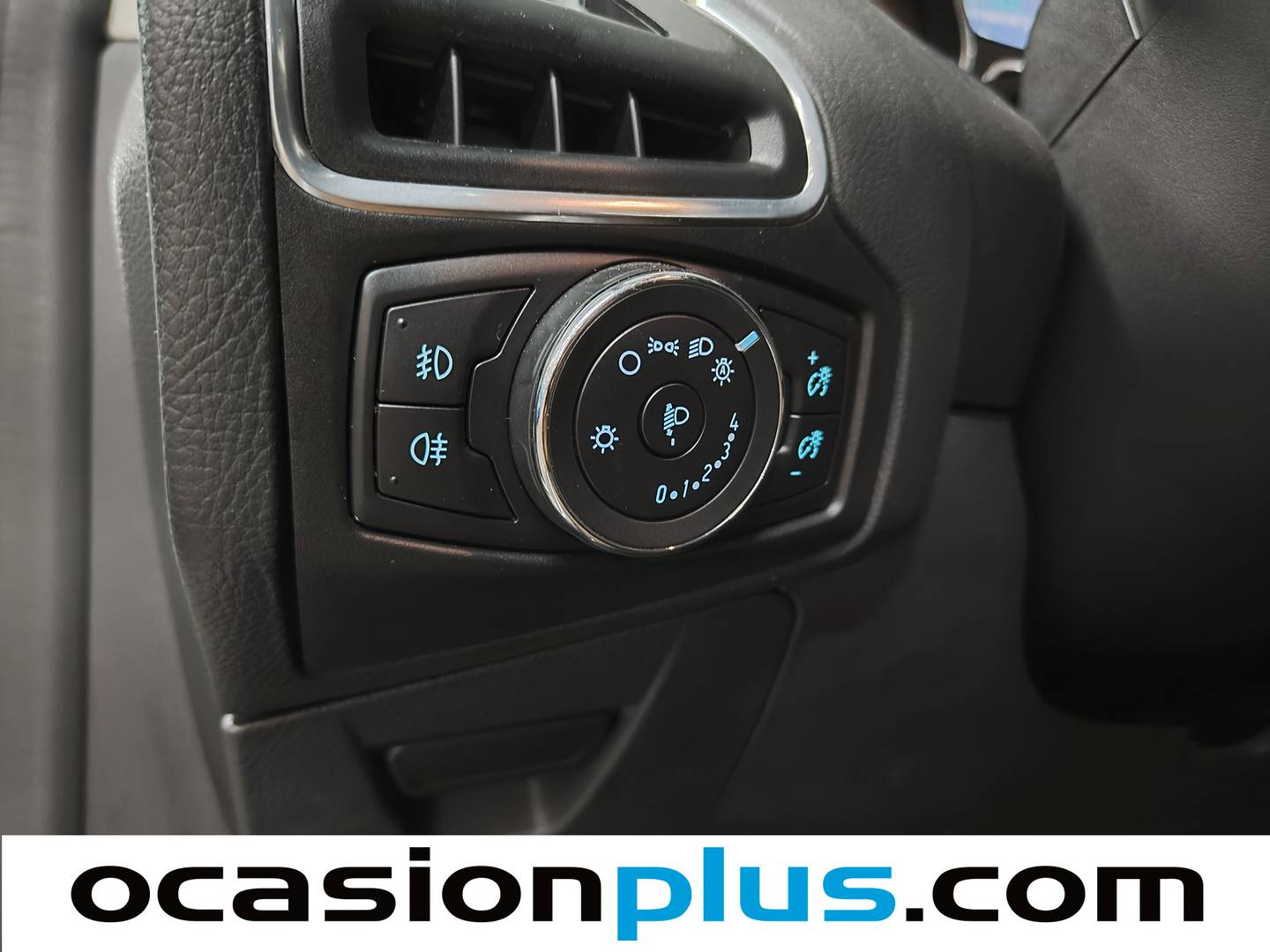 Acabados Ford Focus Ford Focus SportBreak 1.6 TI-VCT Trend PowerShift (125 CV)
