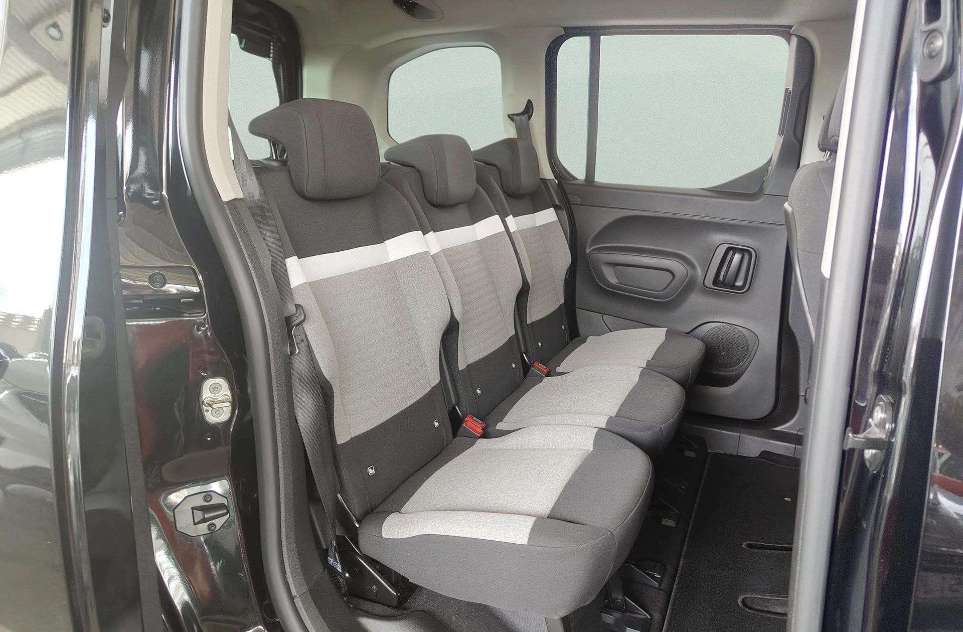 Citroën Berlingo BlueHDi 100 Plus Talla M - foto 18