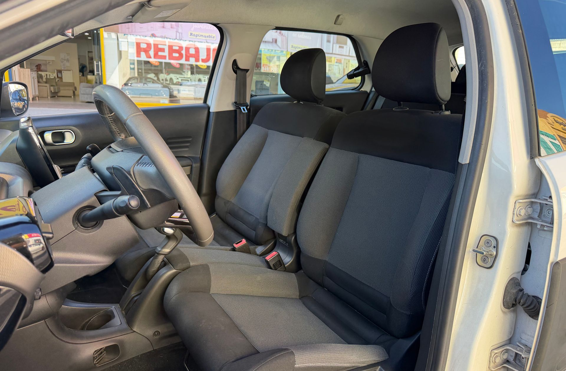 Citroën C4 Cactus e-HDI 92 Feel ETG6 - foto 7