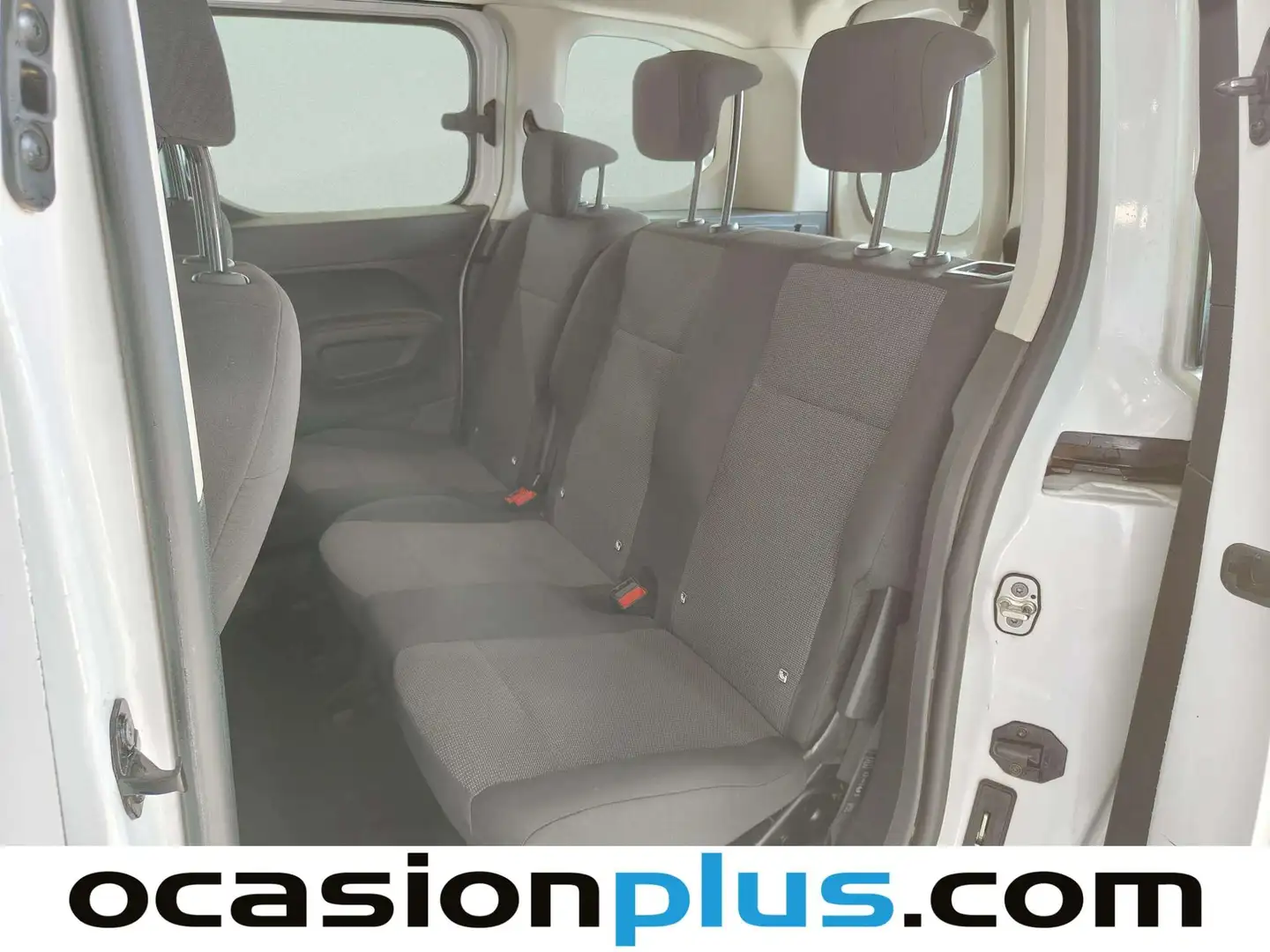 Foto Peugeot Rifter Peugeot Rifter Active Pack Business Standard BlueHDi (100 CV)