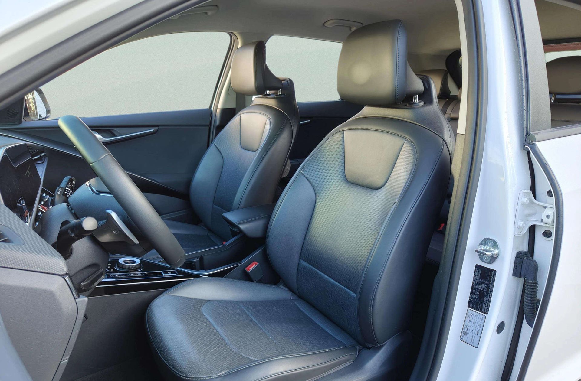 Kia Niro 1 GDi HEV Emotion - foto 14