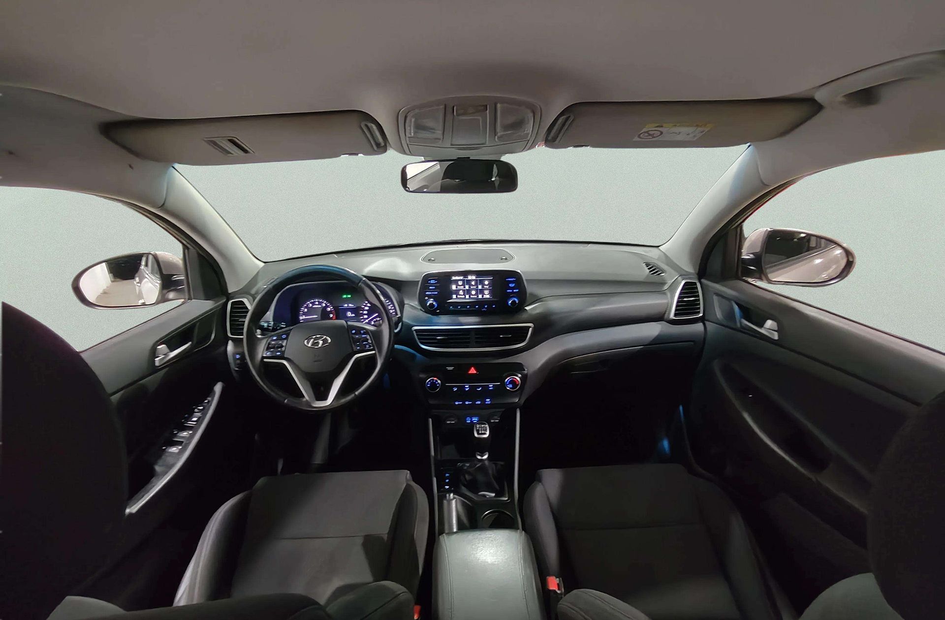 Hyundai Tucson 1.6 GDI BlueDrive Essence 4x2 - foto 6