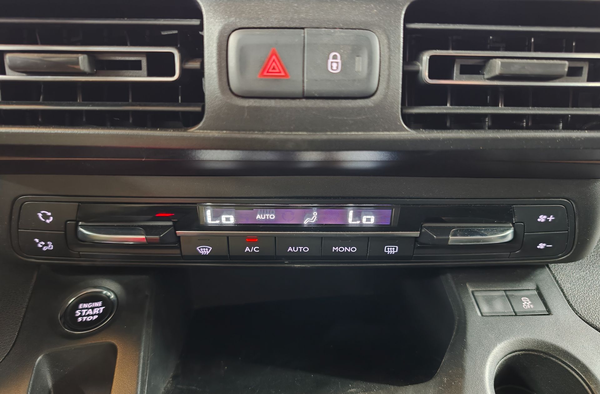 Peugeot Rifter BlueHDi 130 GT Line Long - foto 33