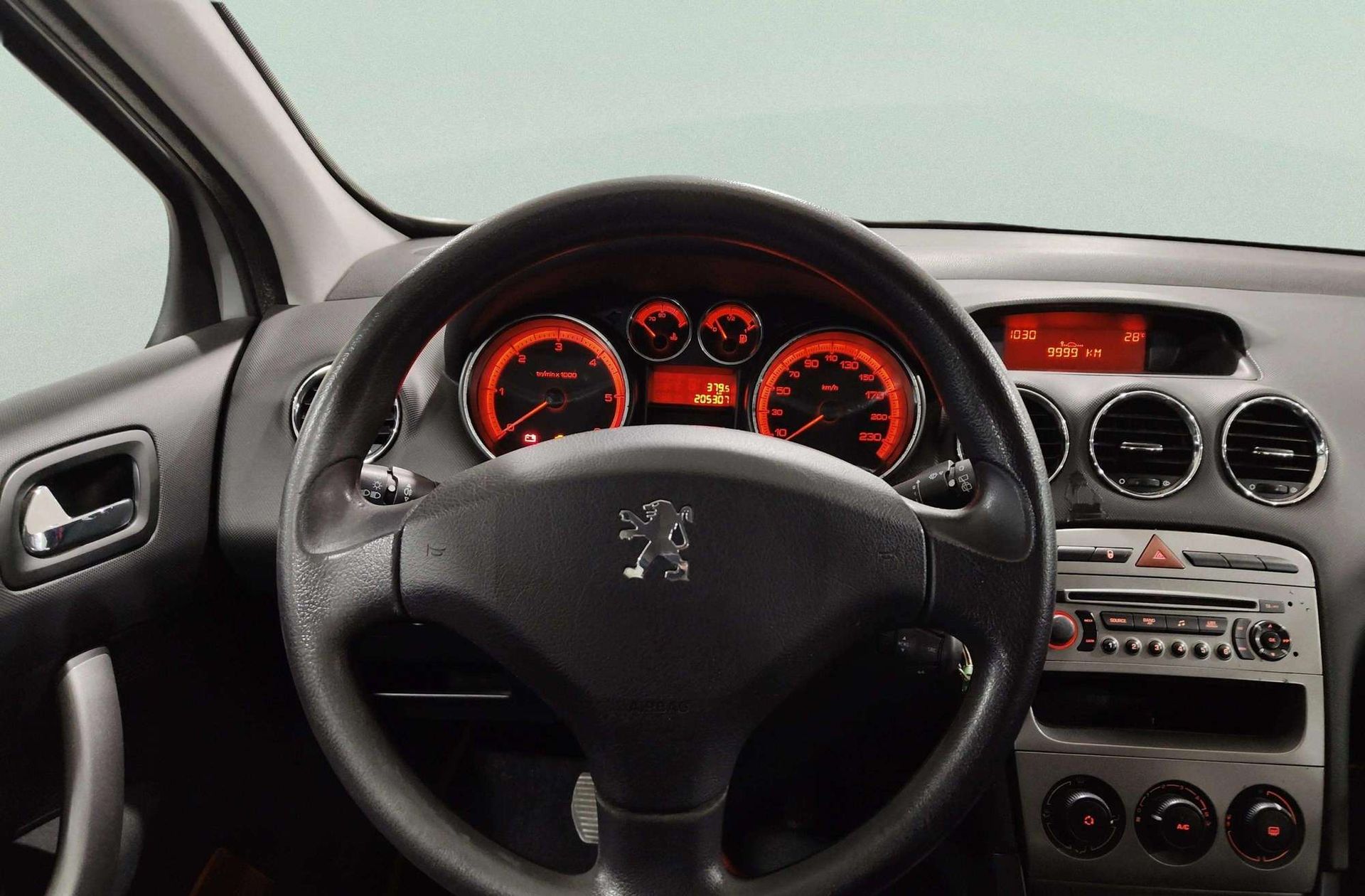 Peugeot 308 1.6 HDi Confort - foto 17