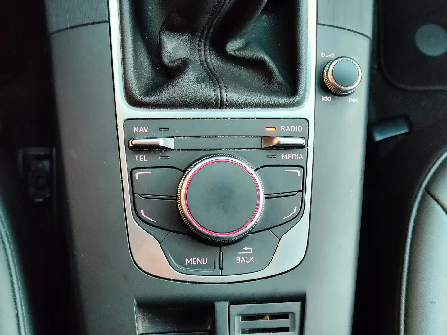 Foto Audi A3 Audi A3 Sportback Advanced 1.6 TDI clean diesel  (110 CV)