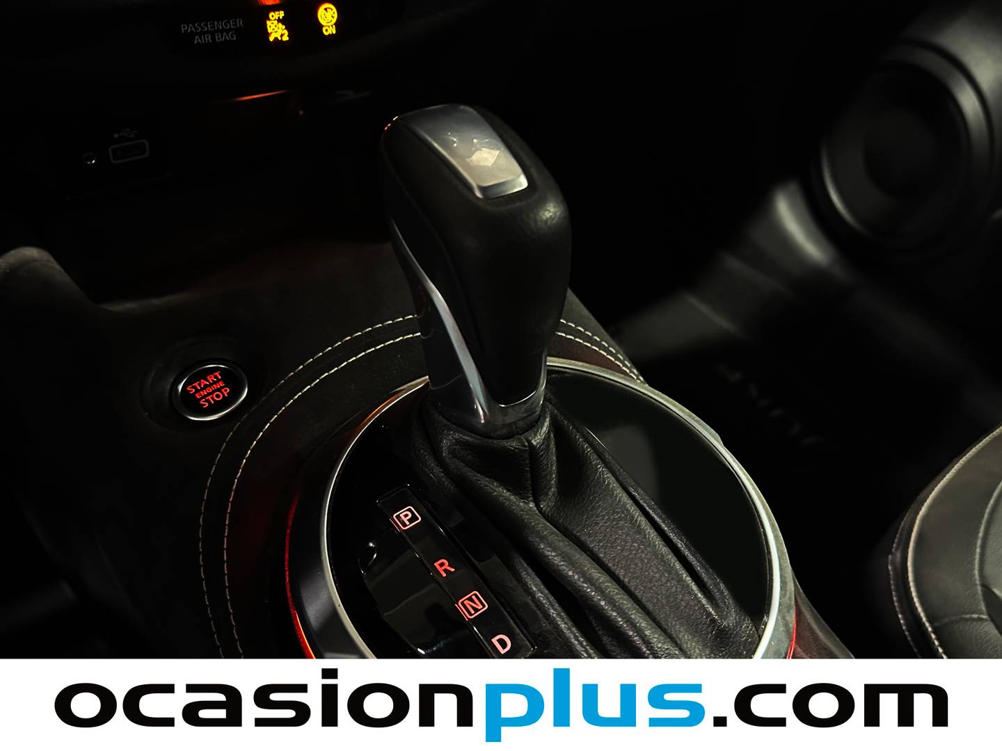 Foto Nissan JUKE Nissan Juke DIG-T N-Design Chic DCT (114 CV)