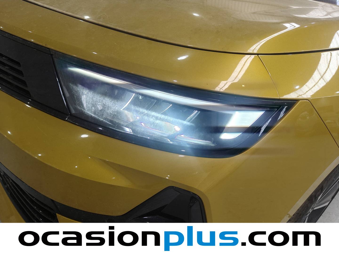 Foto Opel Astra Opel Astra 1.2 Turbo XHT GS (130 CV)