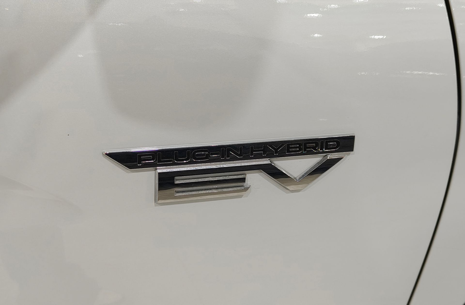 Mitsubishi Eclipse Cross 2.4 PHEV Kaiteki 4WD - foto 5