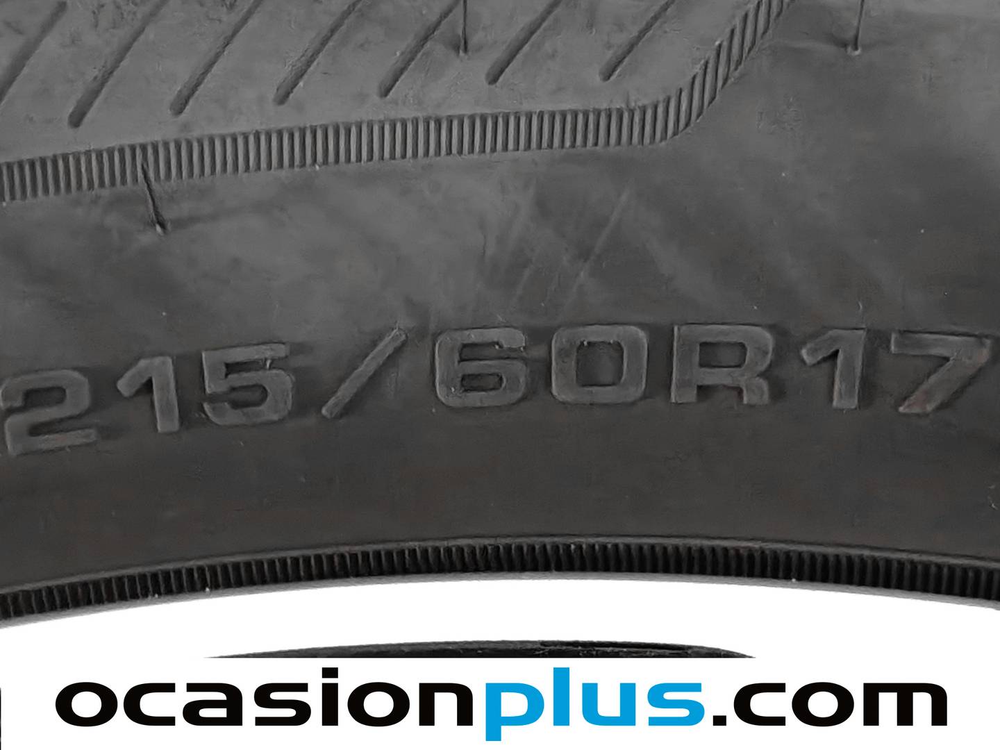 Foto Peugeot 2008 Peugeot 2008 Allure Hybrid eDCS6 (136 CV)